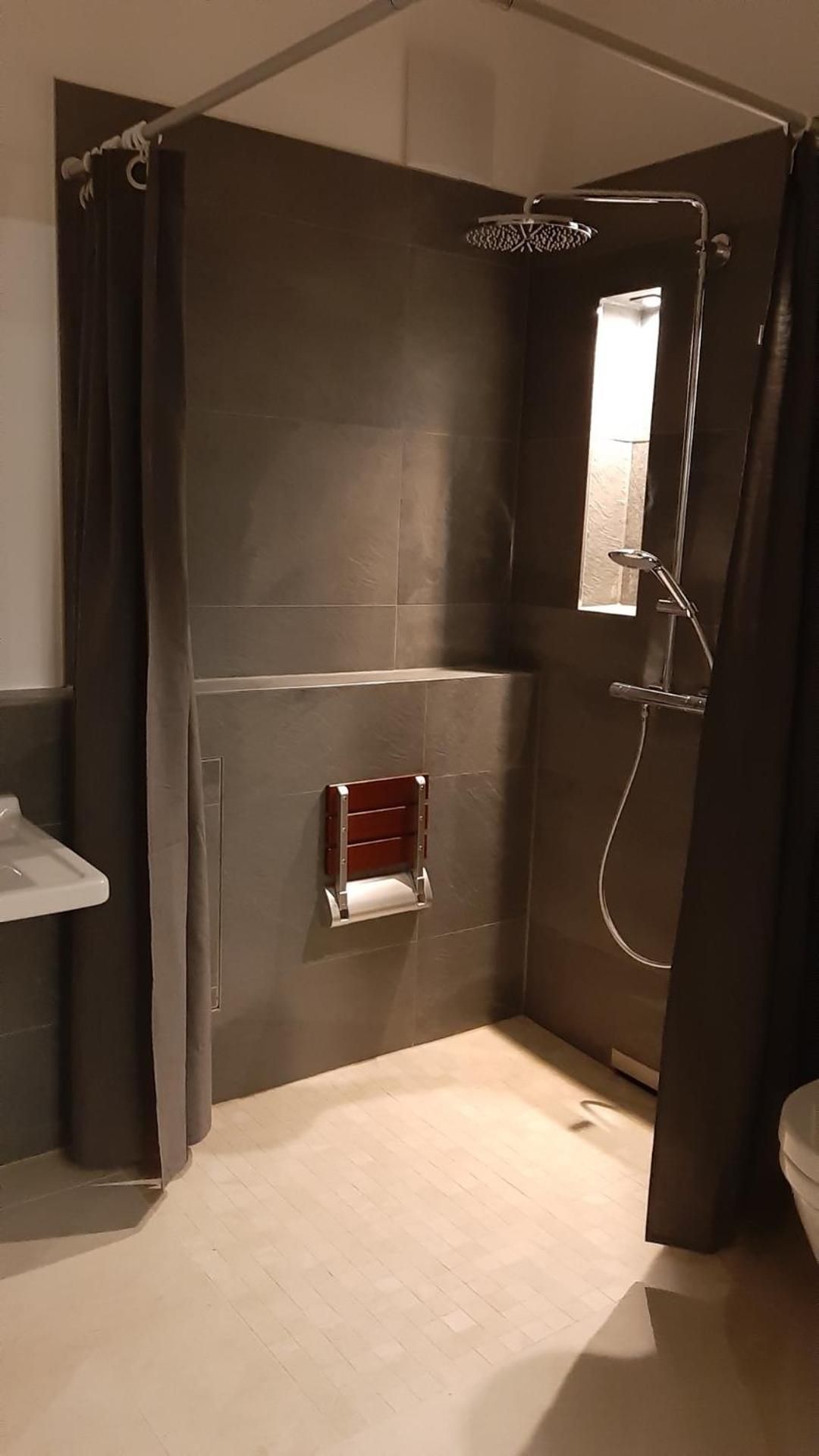 King Room - Disability Access