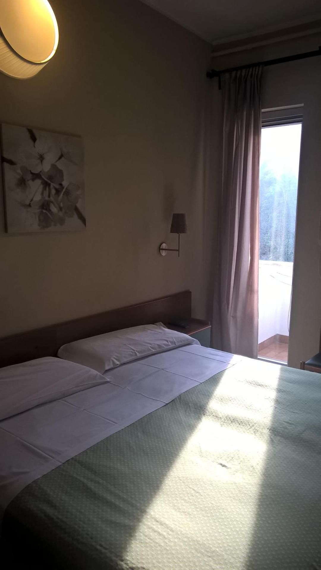 Basic Twin Room
