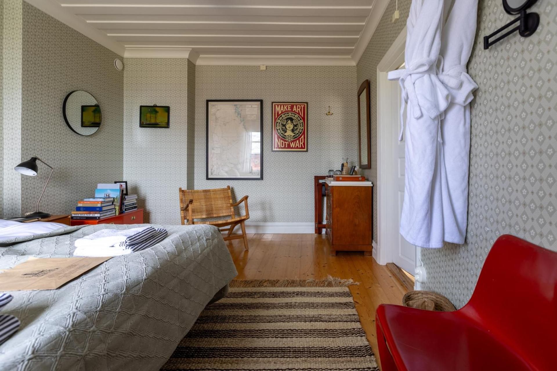 Double Room with Shared Bathroom