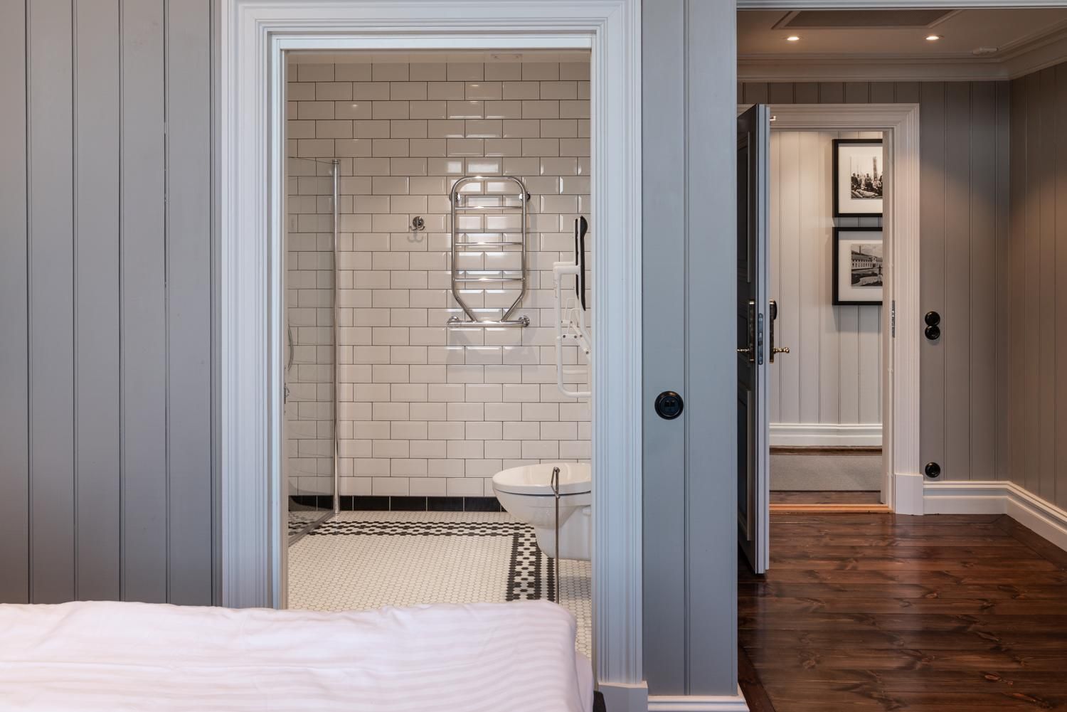 Suite with Garden View