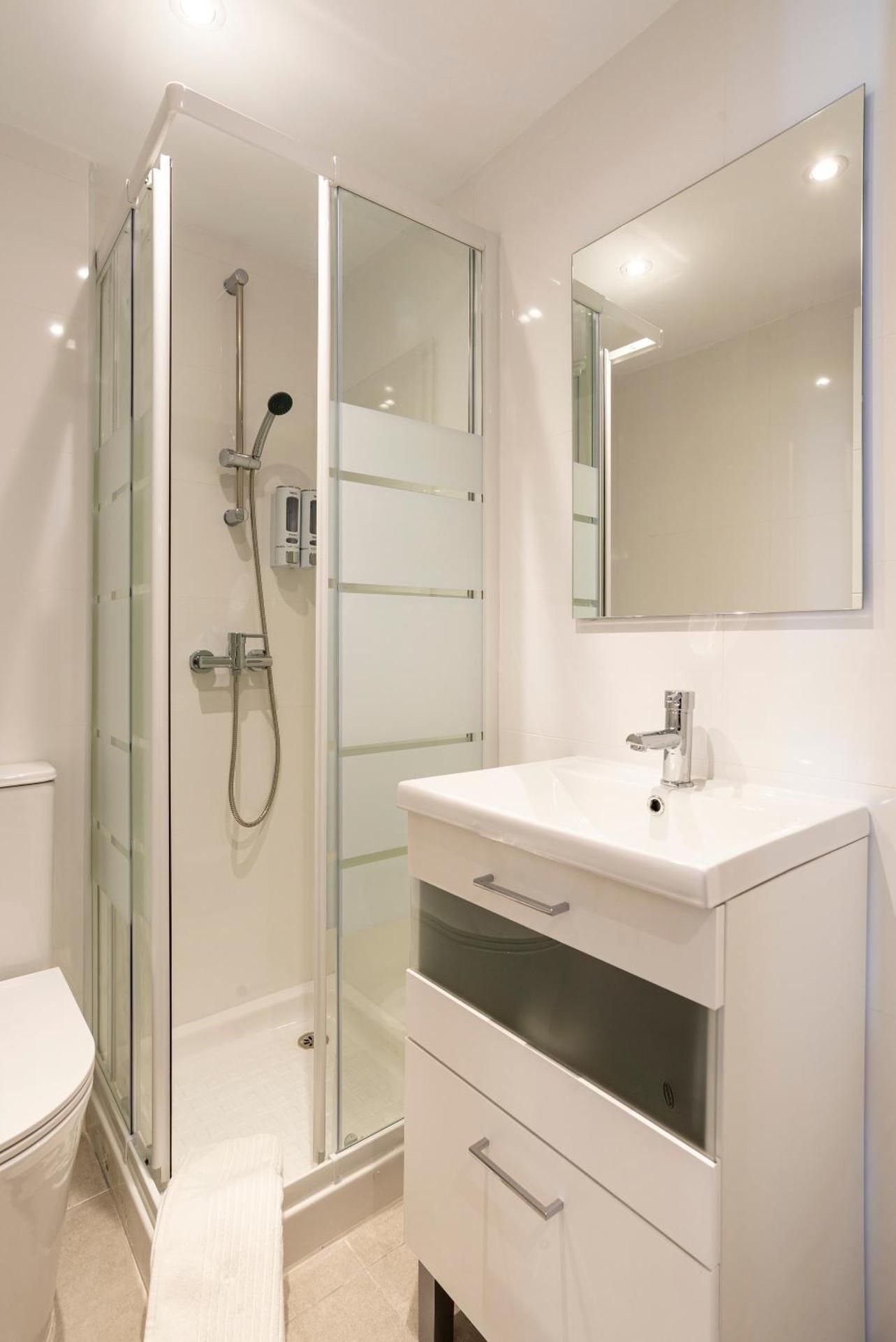 La Nogalera Deluxe Two-Bedroom Apartment with Garden View