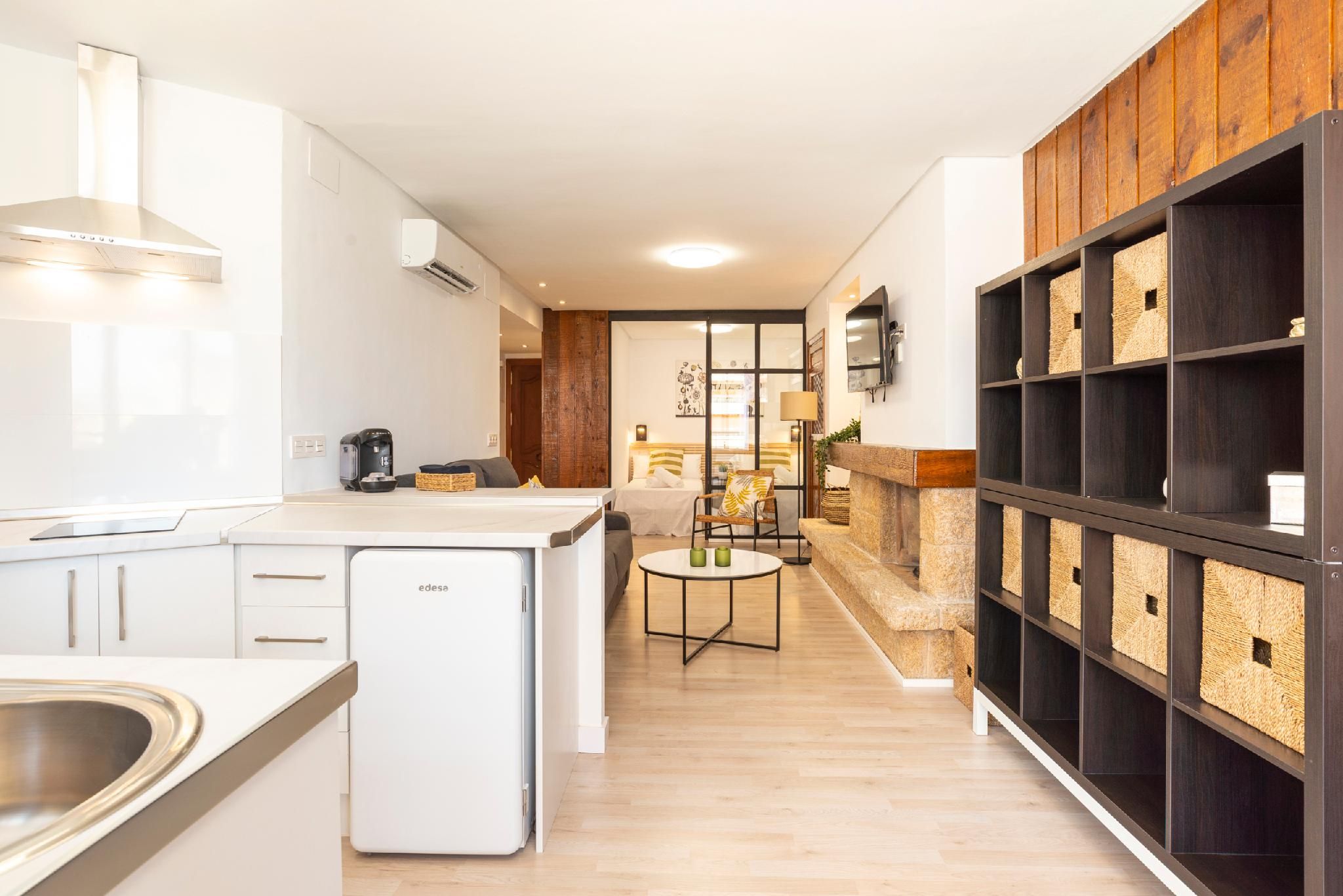 Apartamento-Baño Privado-Vista al Jardín