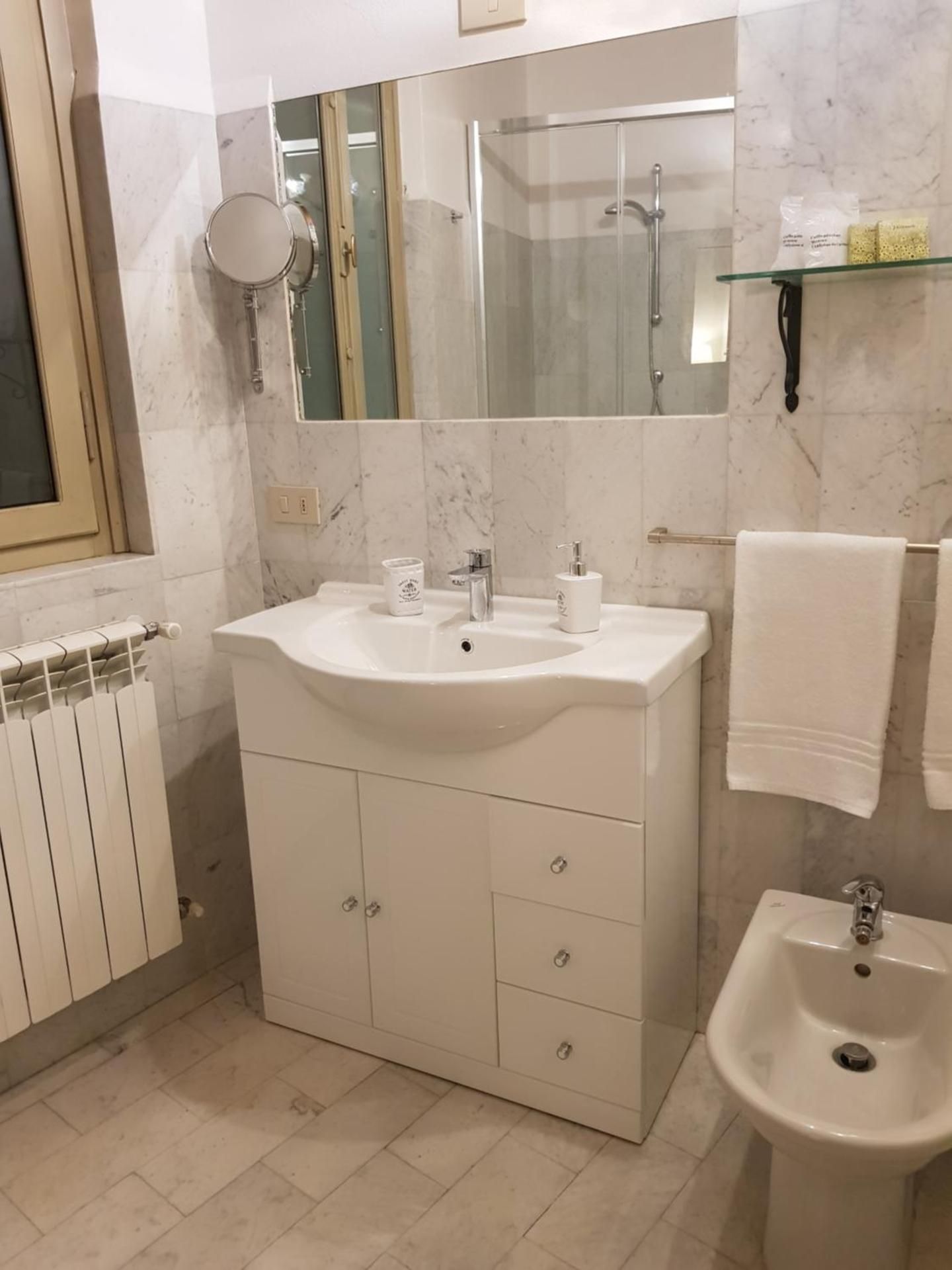 Studio with Internal Bathroom and Balcony