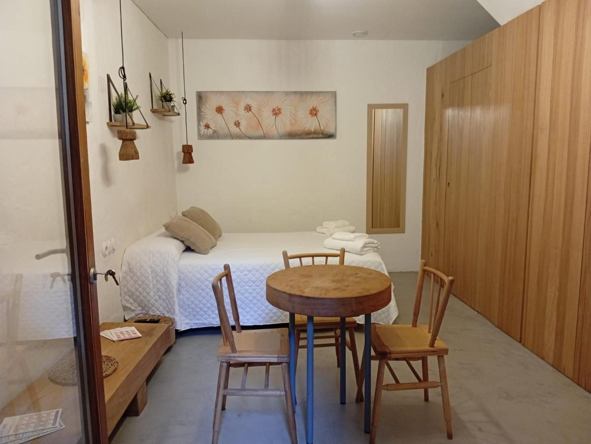 One-Bedroom Apartment with Terrace