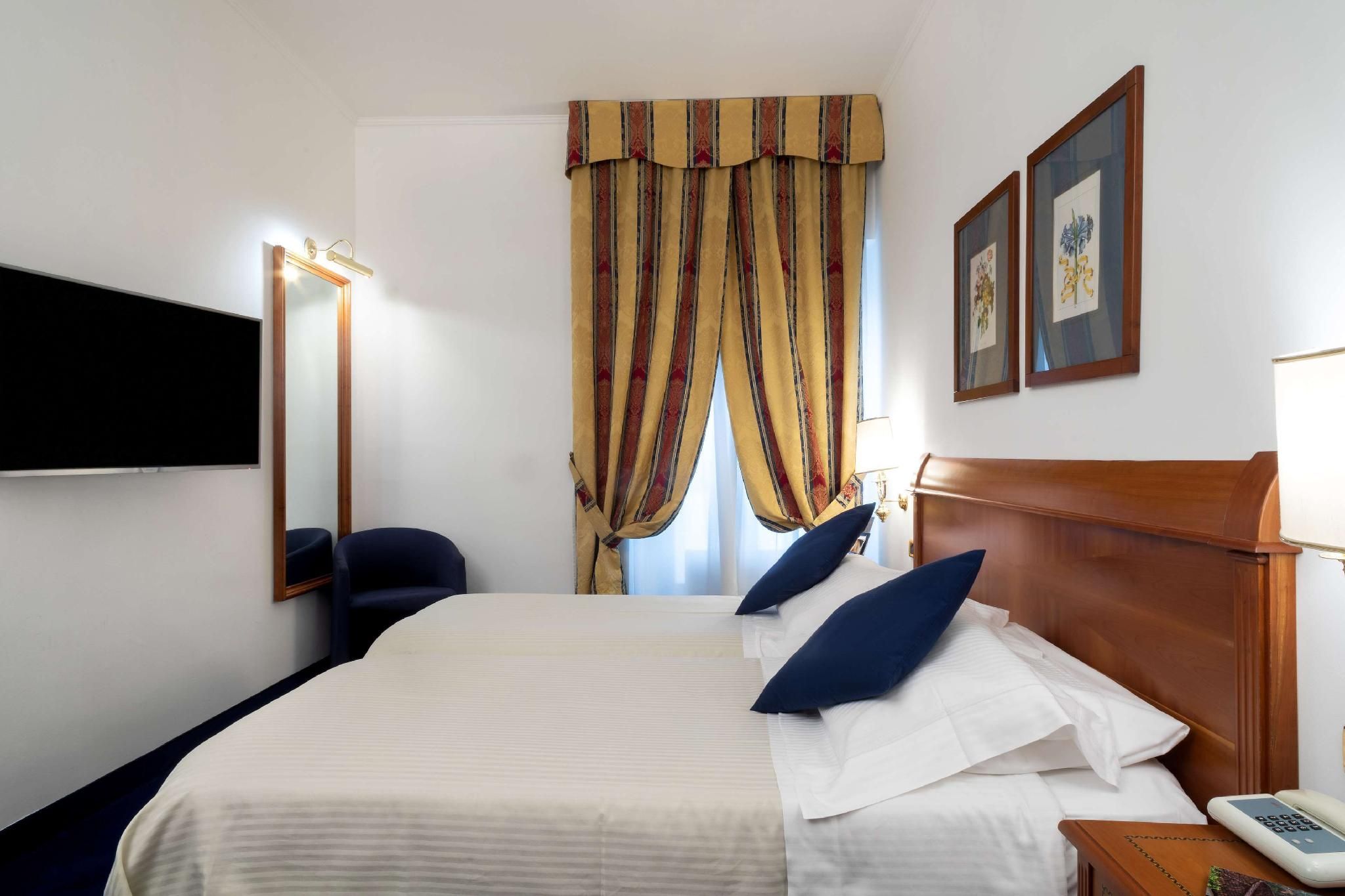 Classic Twin Room