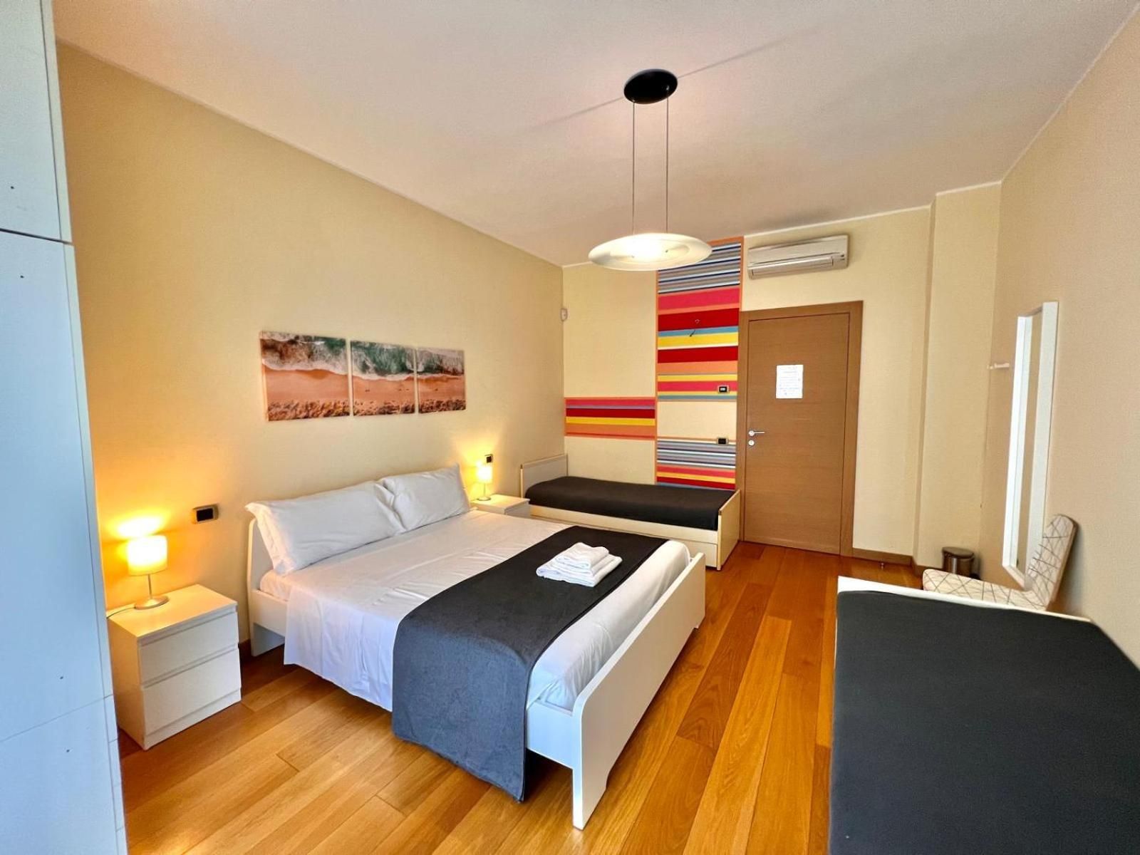 Quadruple Room with Private External Bathroom