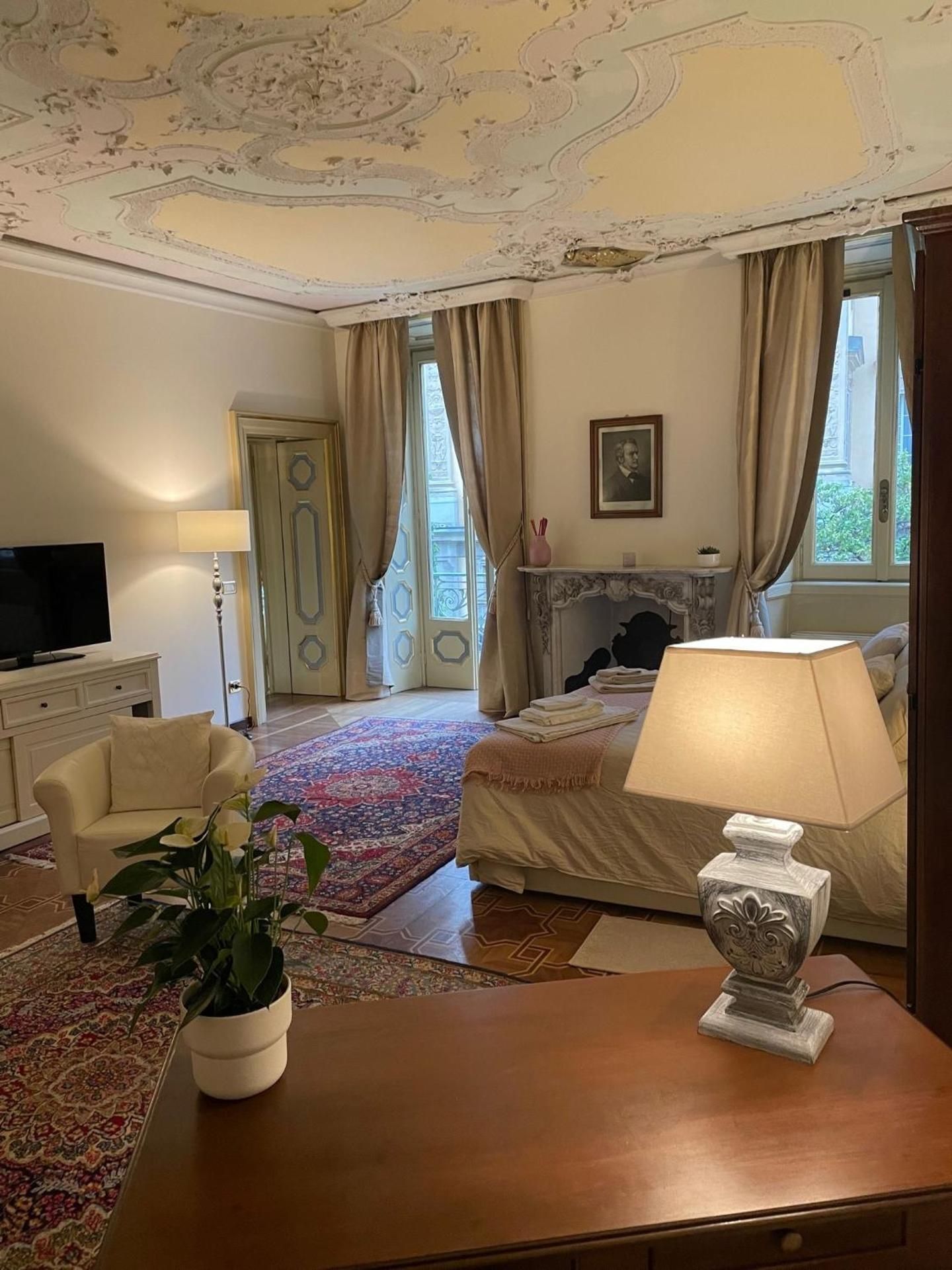 Relais Dei Mandorli suite centro Suite with Balcony 2