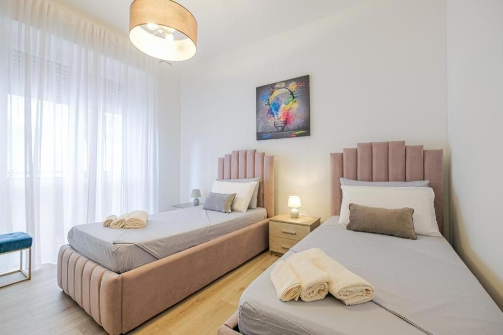 Twin Room with Balcony