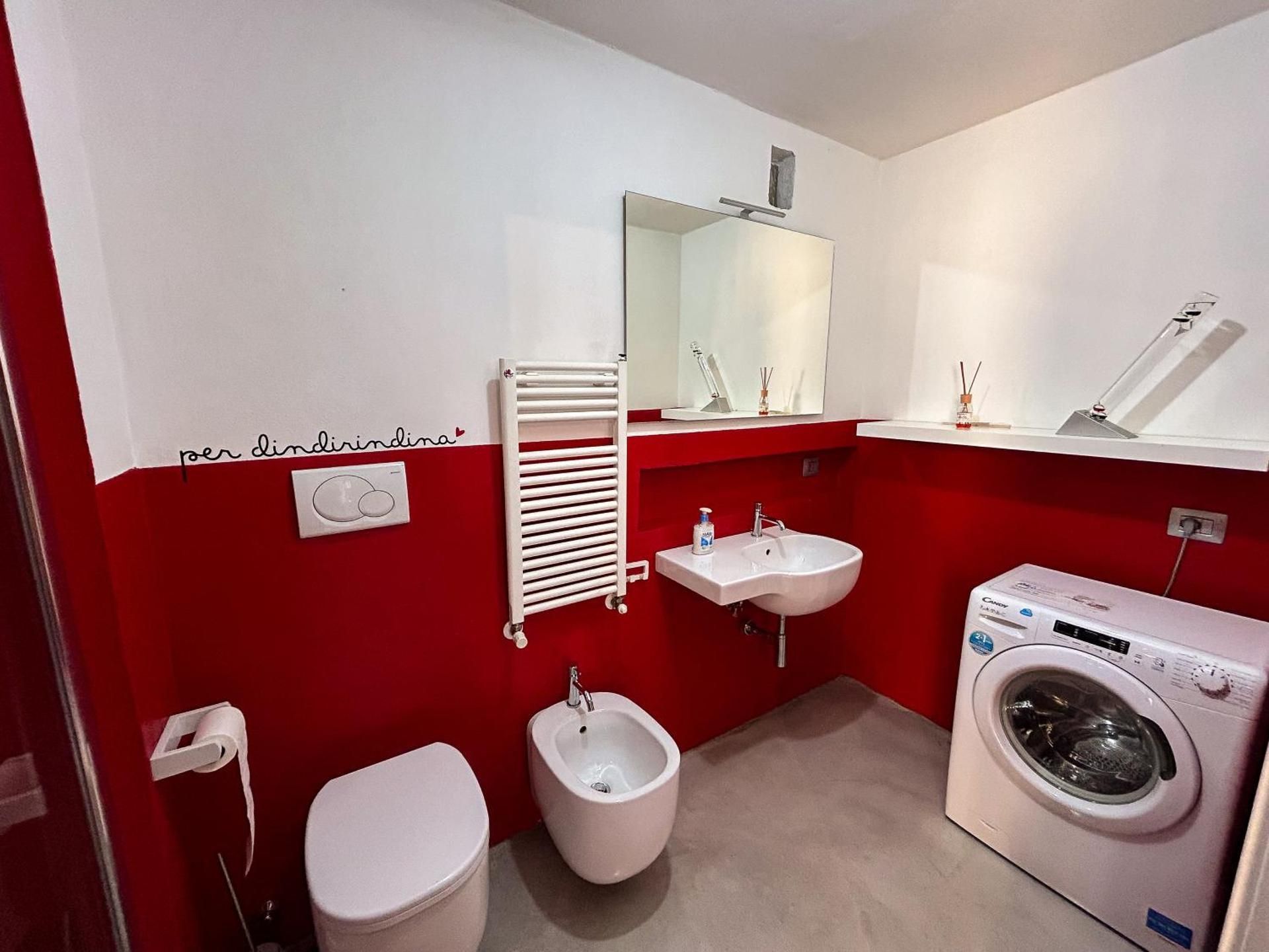 Superior One-Bedroom Apartment with Balcony
