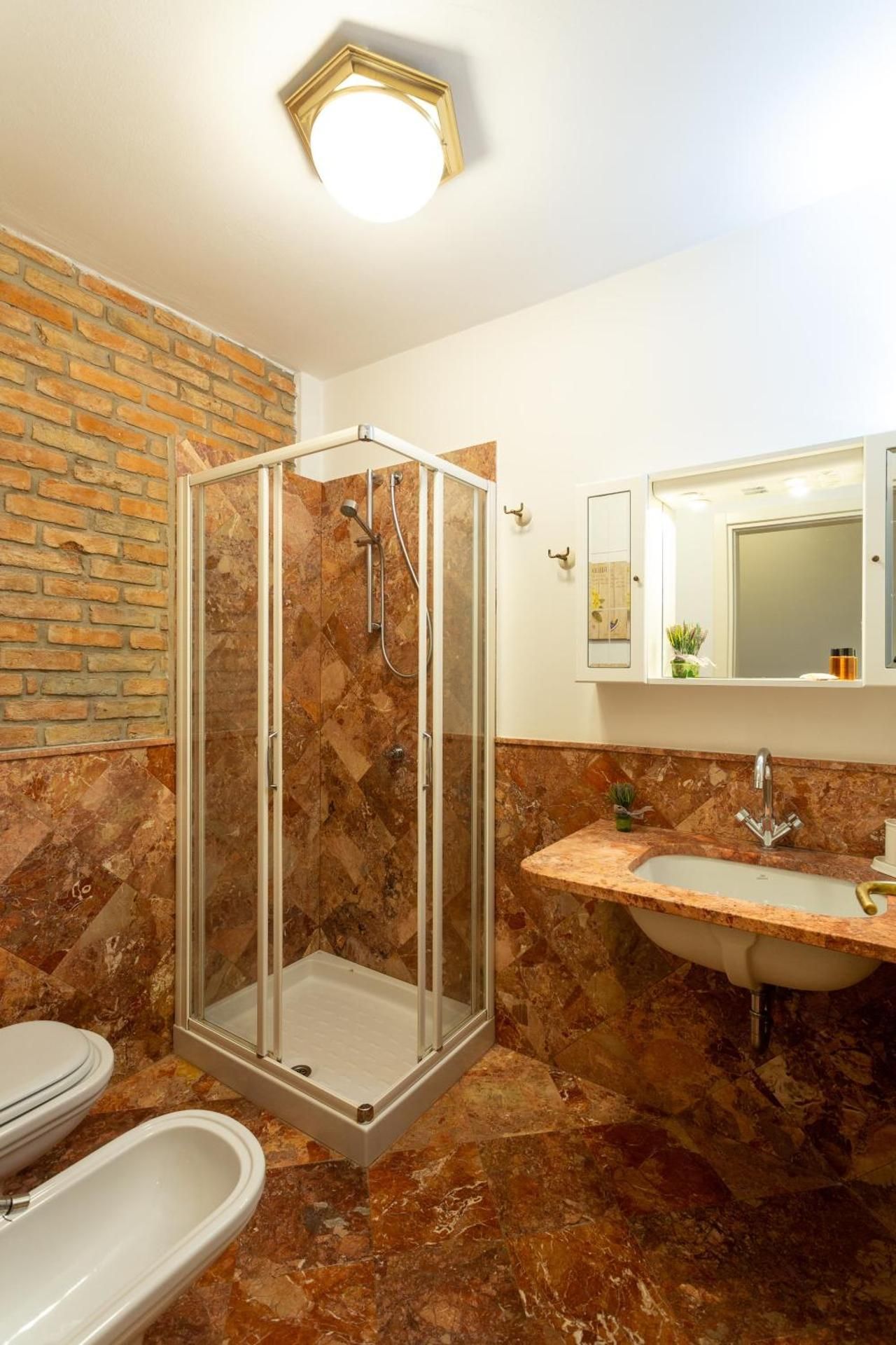 One-Bedroom Apartment - Via Torquato Tasso 30