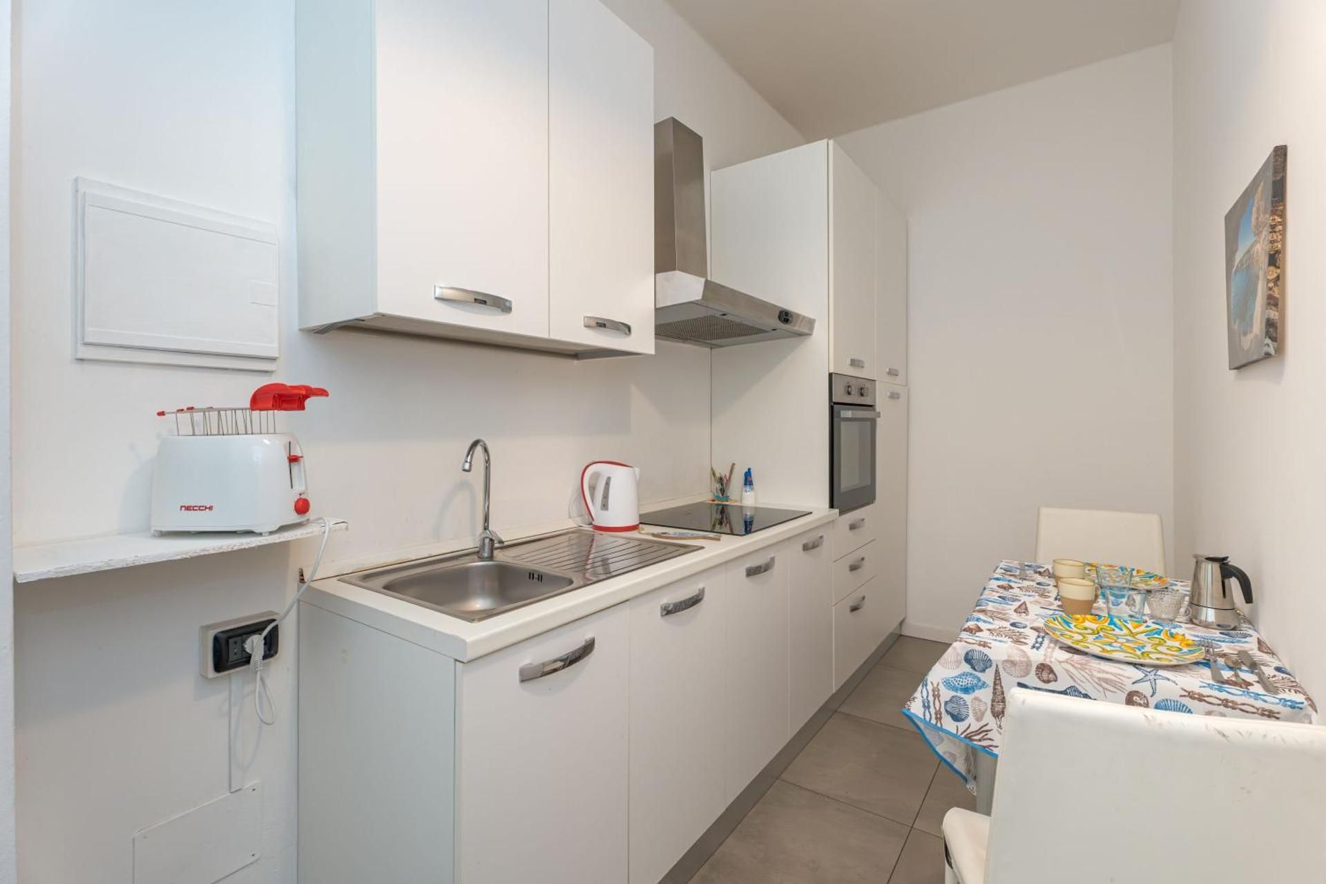 Standard Double Room with Shared Bathroom