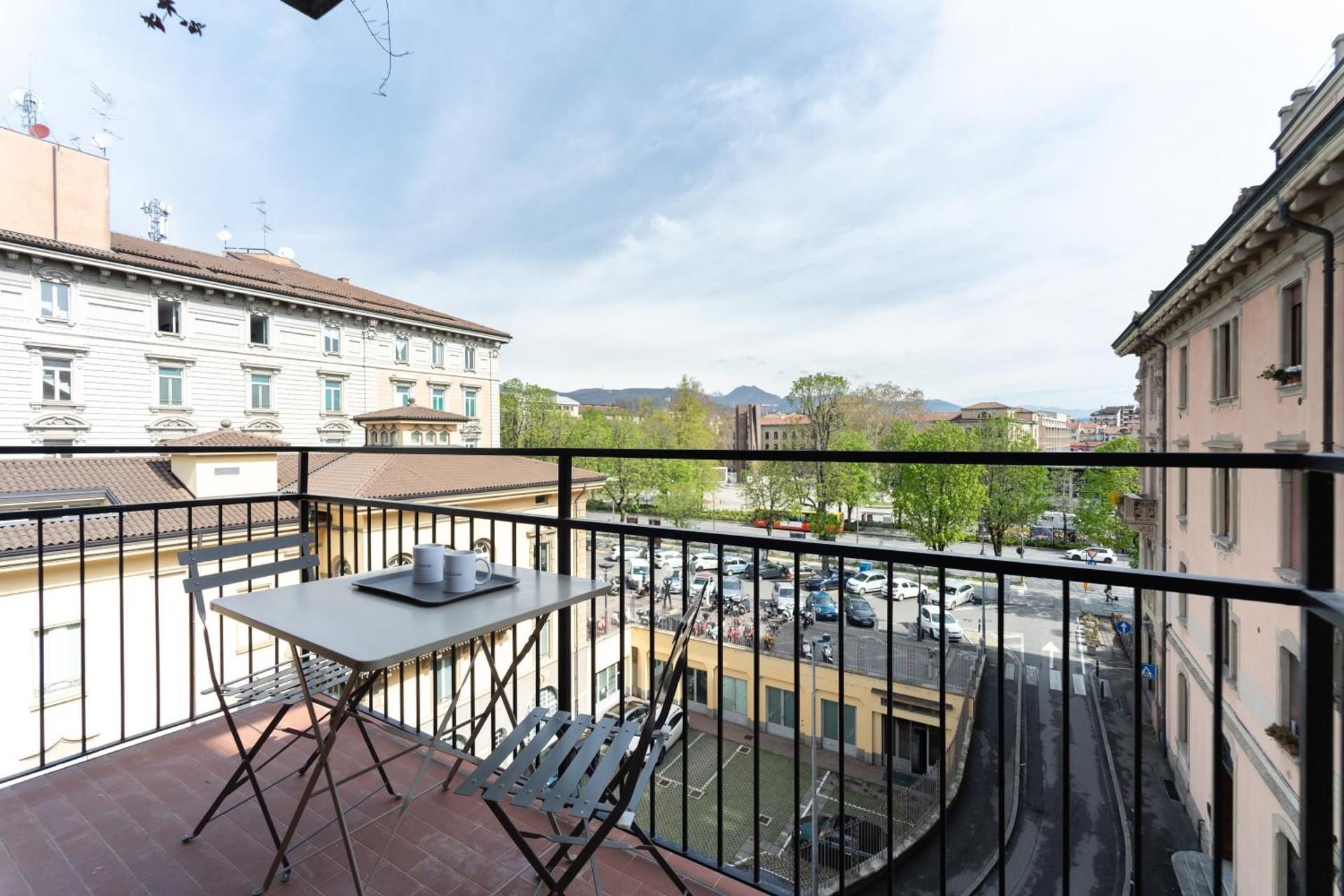 Studio with Terrace
