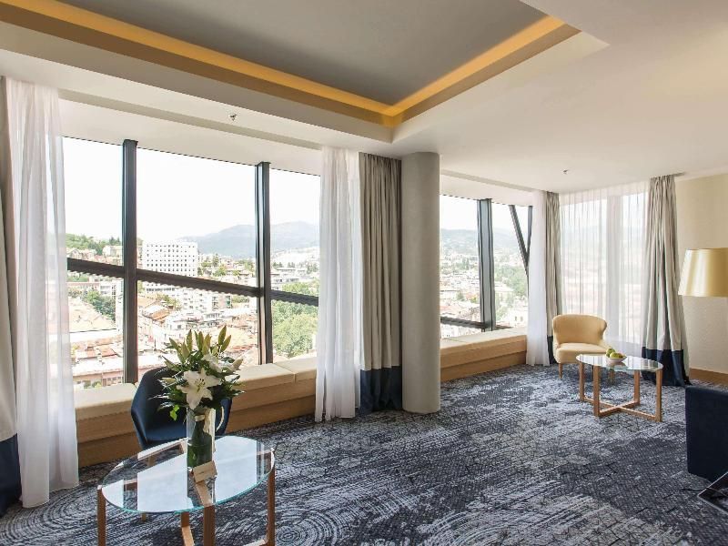 Swissôtel Sarajevo Panorama Junior Suite 2
