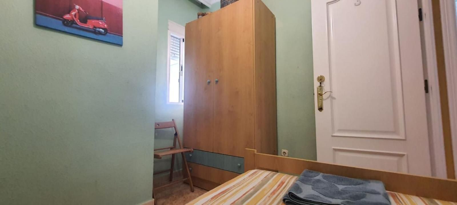 Economy Single Room