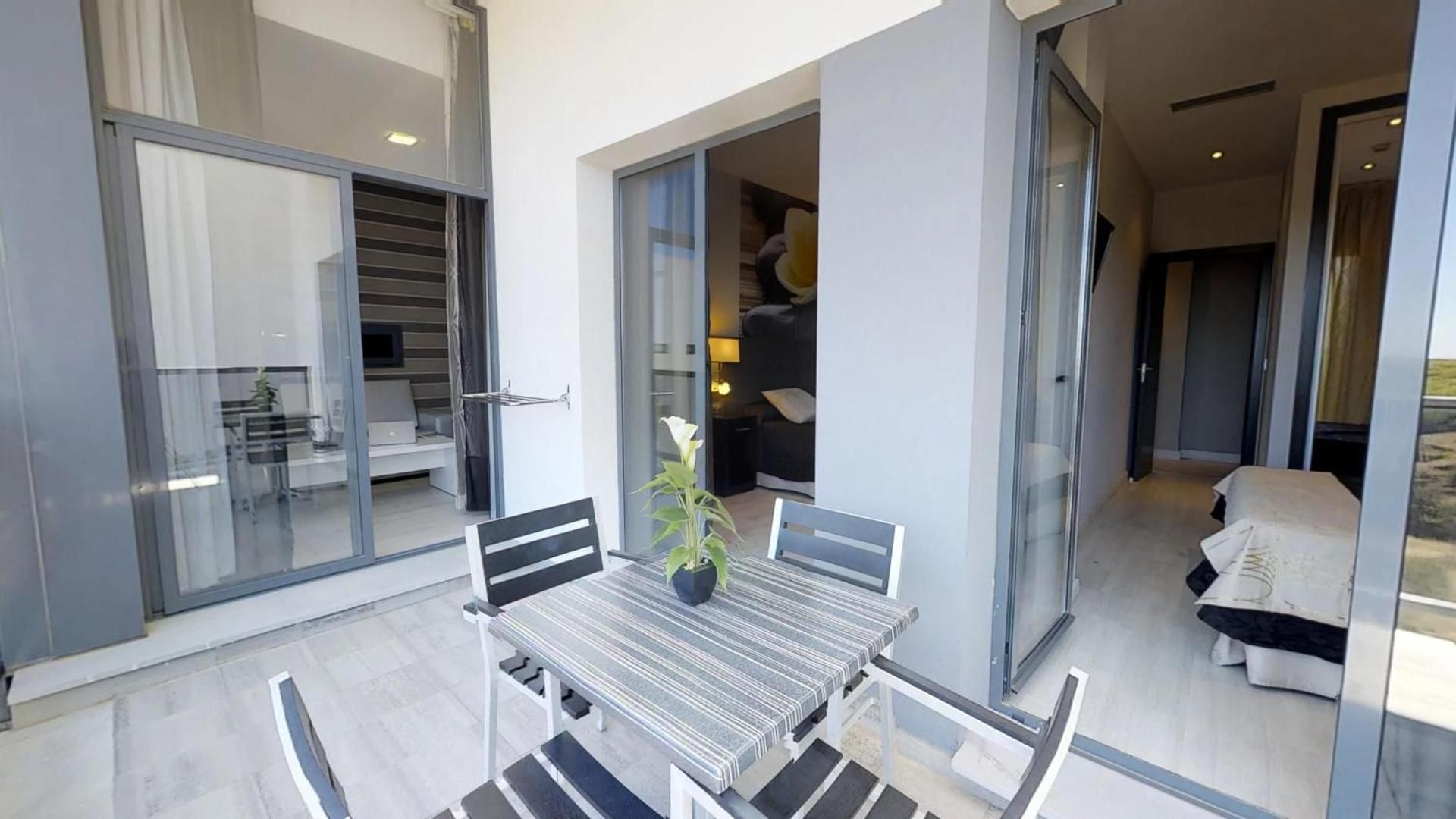 Two-Bedroom Apartment (5 Adults)