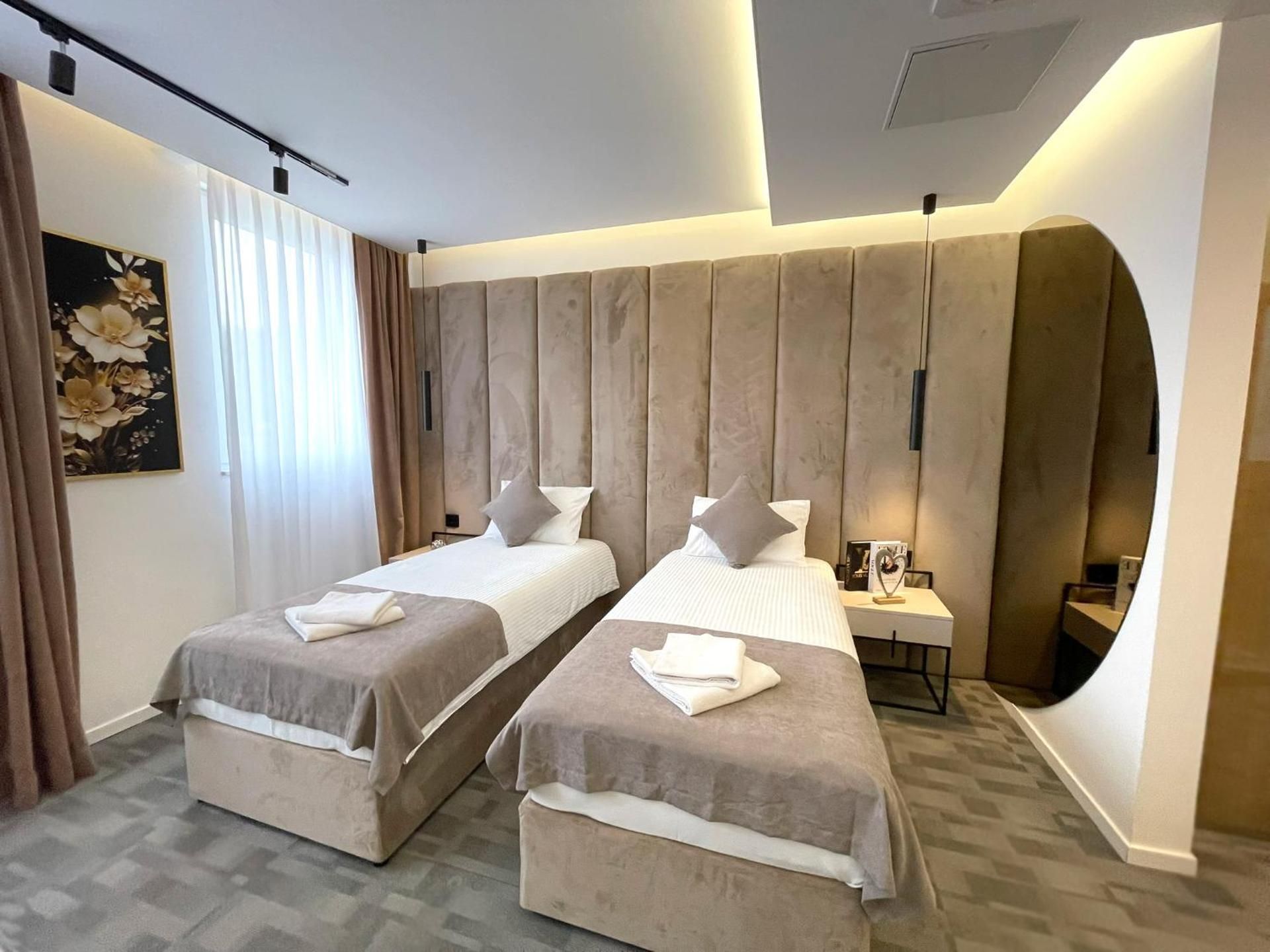 Deluxe Double or Twin Room