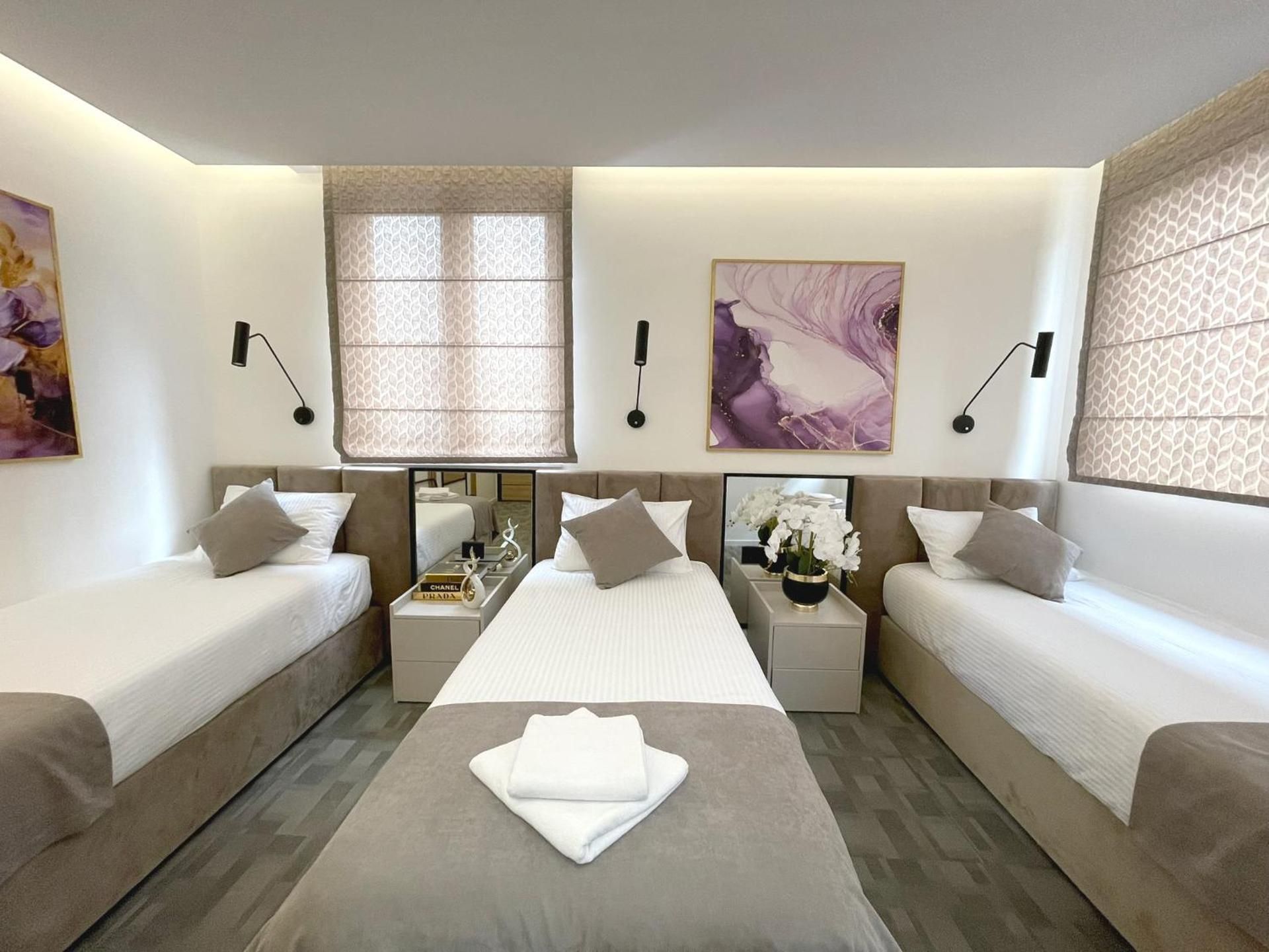 Deluxe Triple Room