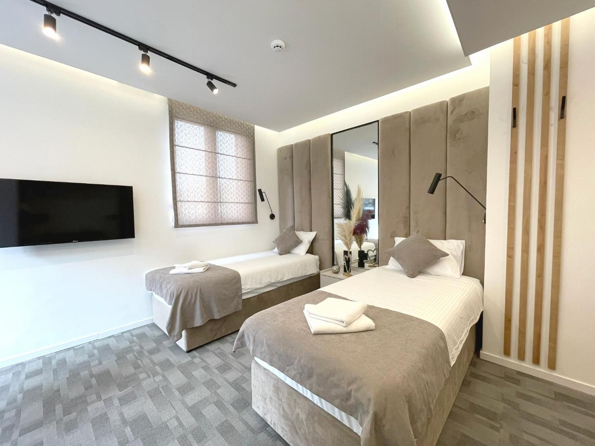 Deluxe Double or Twin Room
