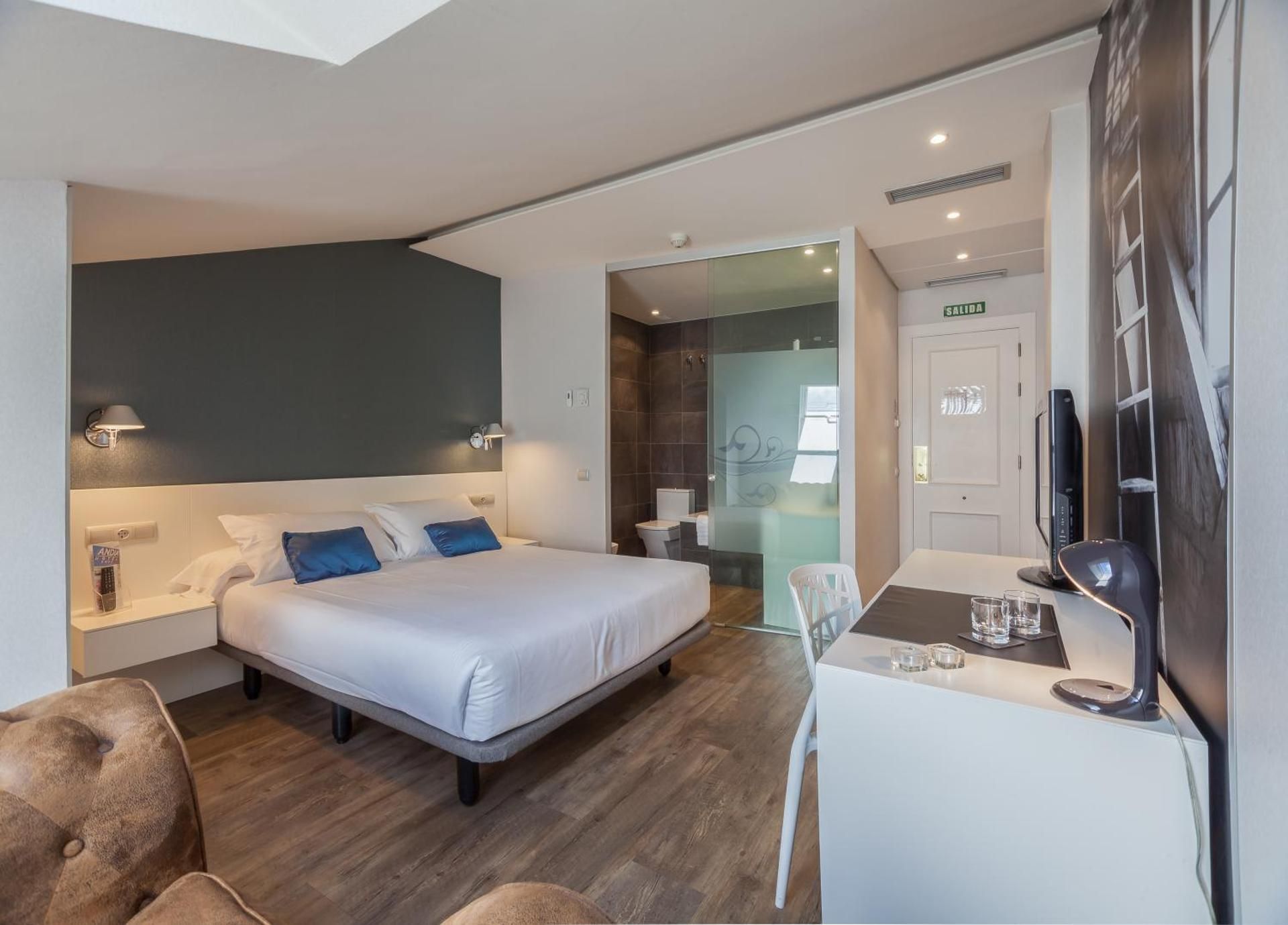 Deluxe Double Room - Attic