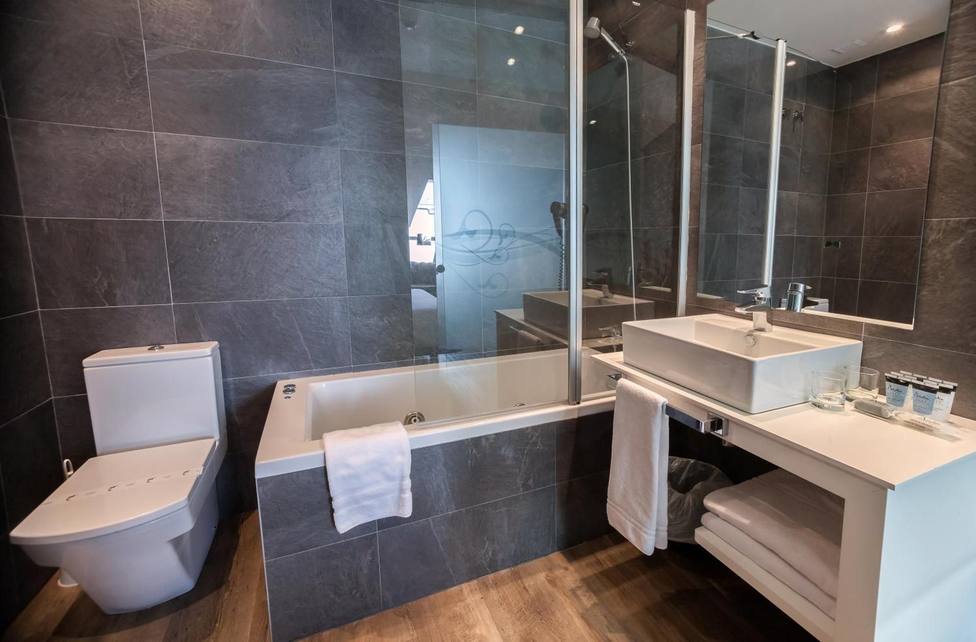 Deluxe Double Room - Attic