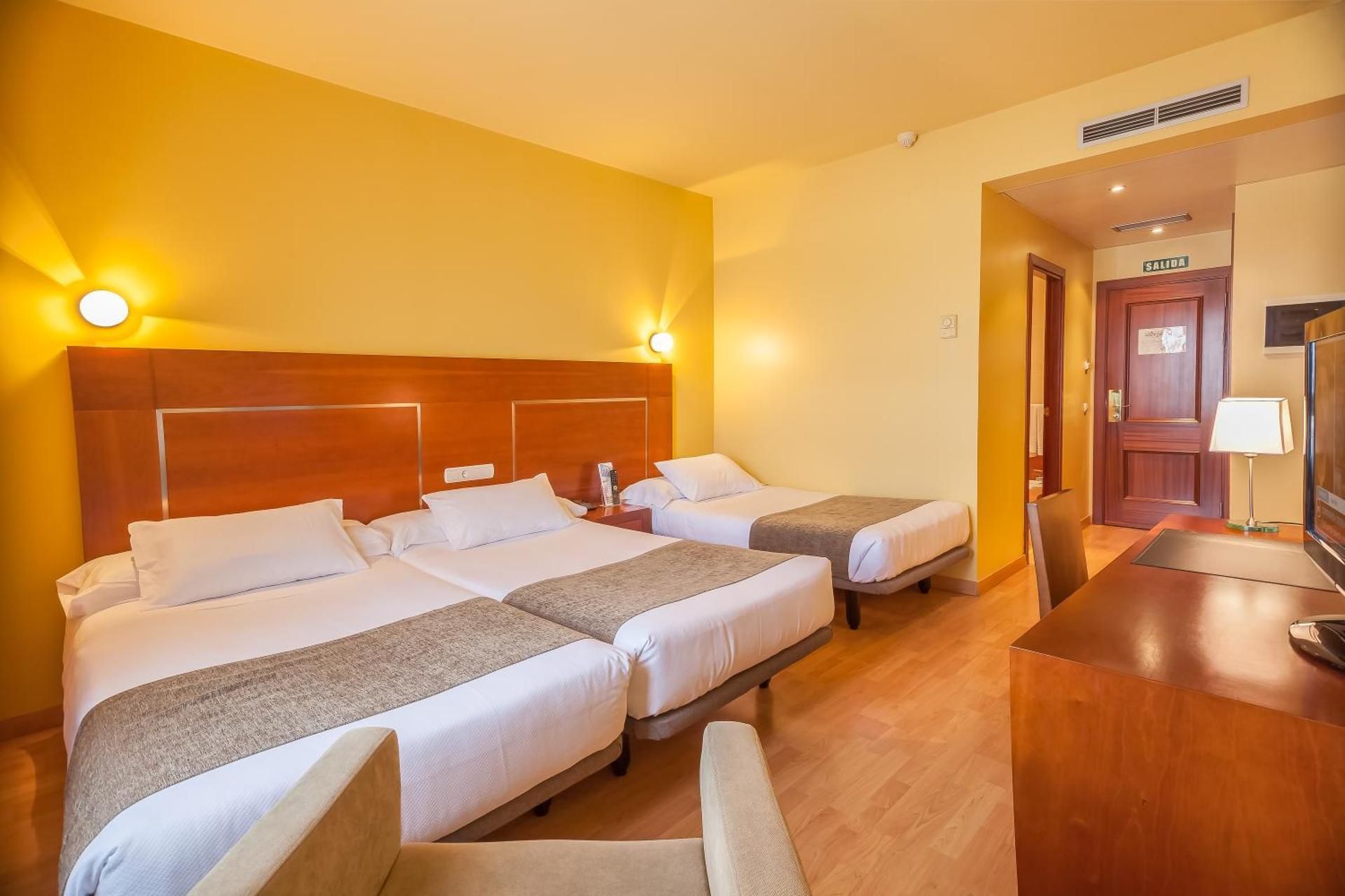 Twin Room with Extra Bed