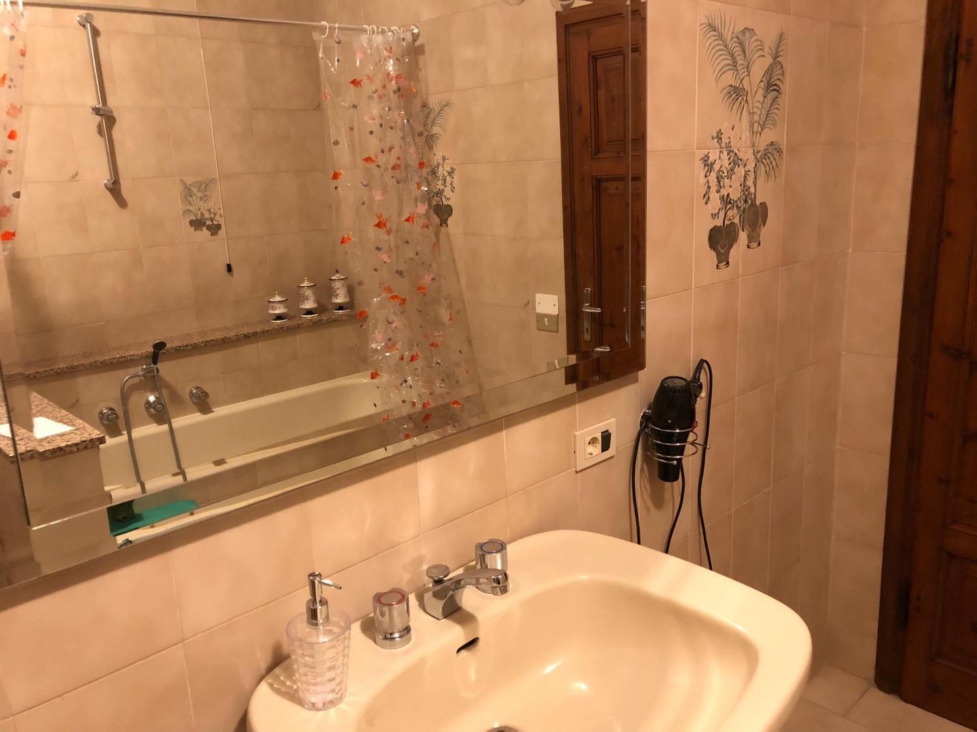 Da Paola Large Double or Twin Room 2