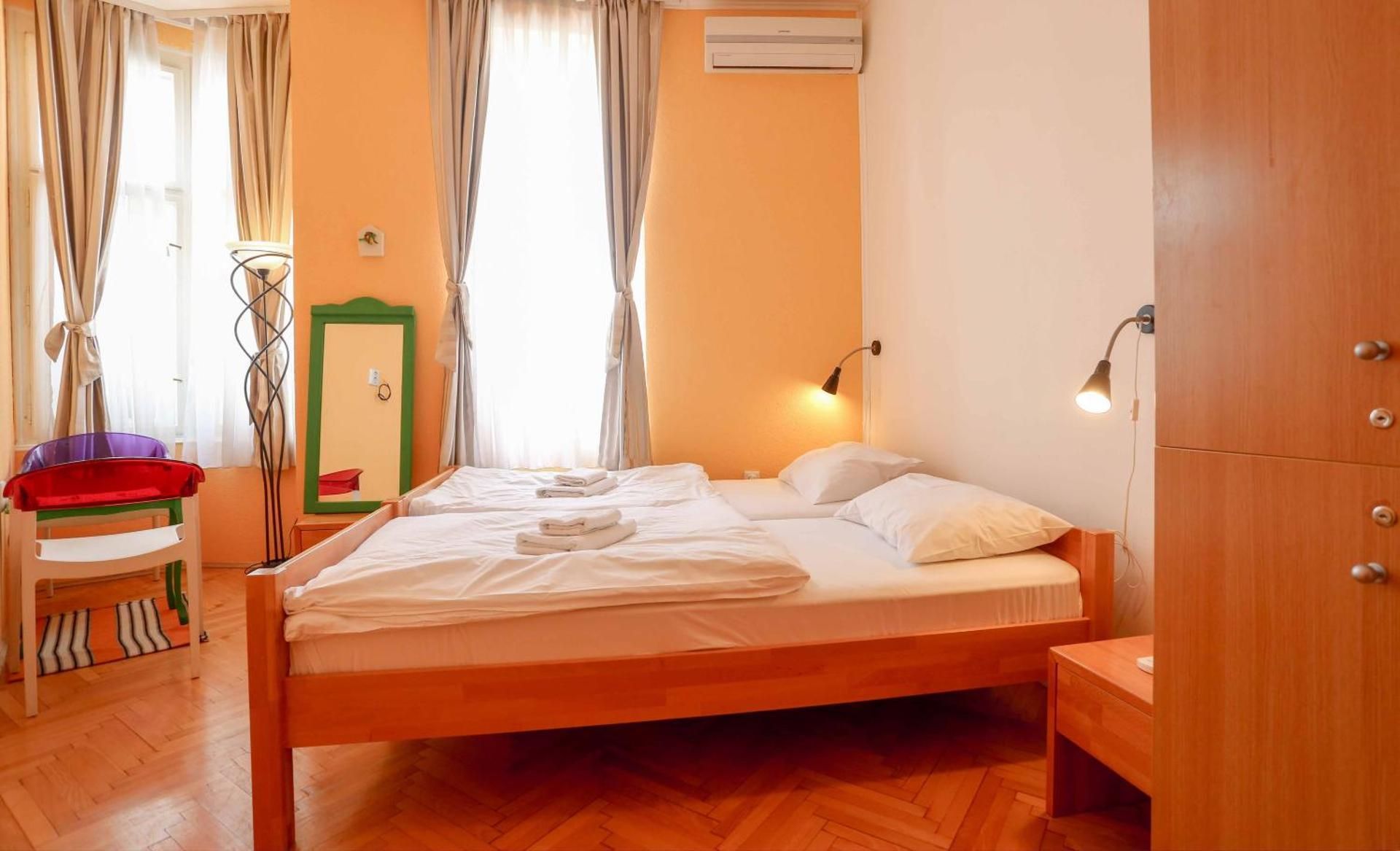 Double or Twin Room with Shared Bathroom and City View
