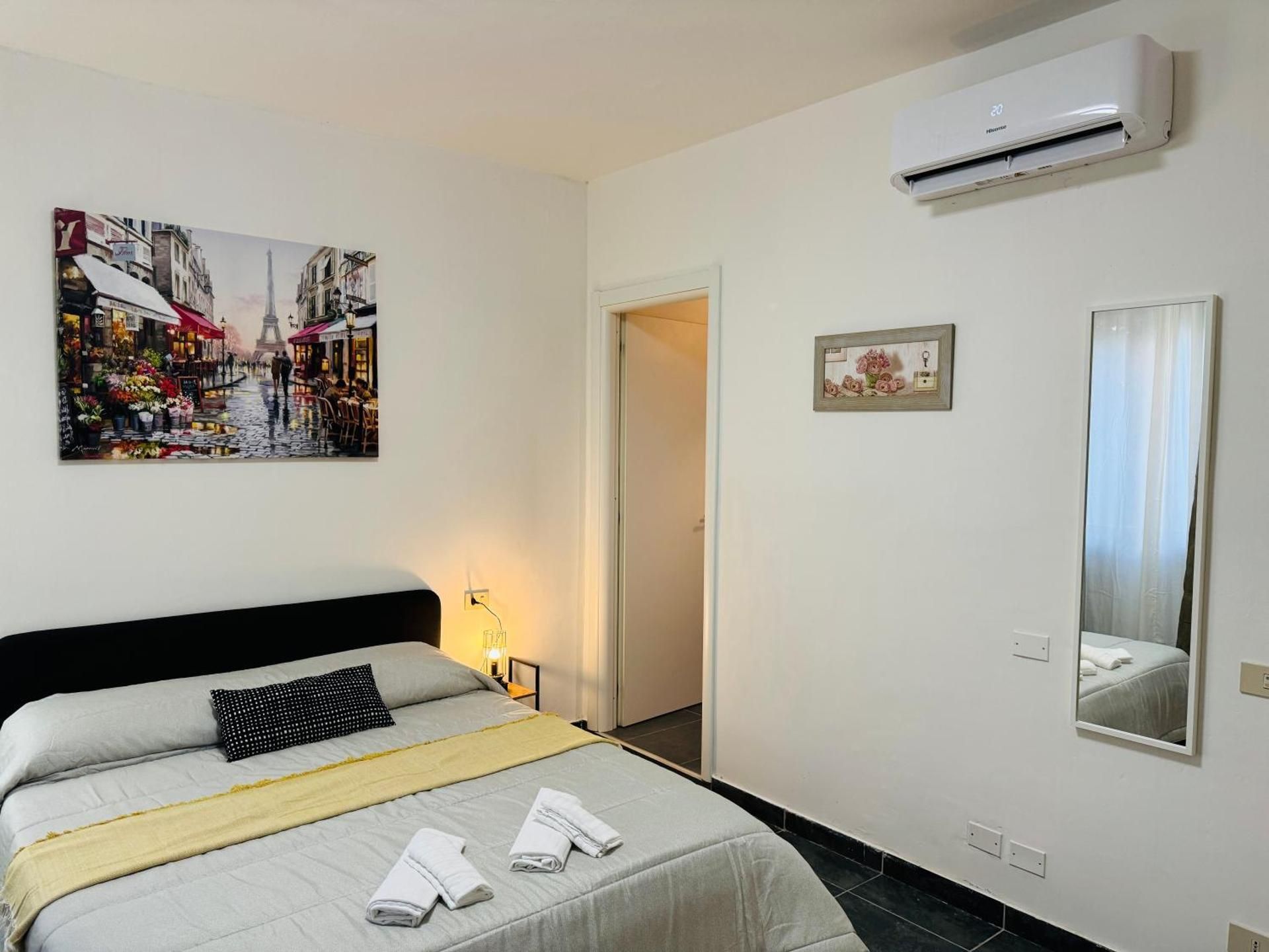 Double Room with Private Bathroom