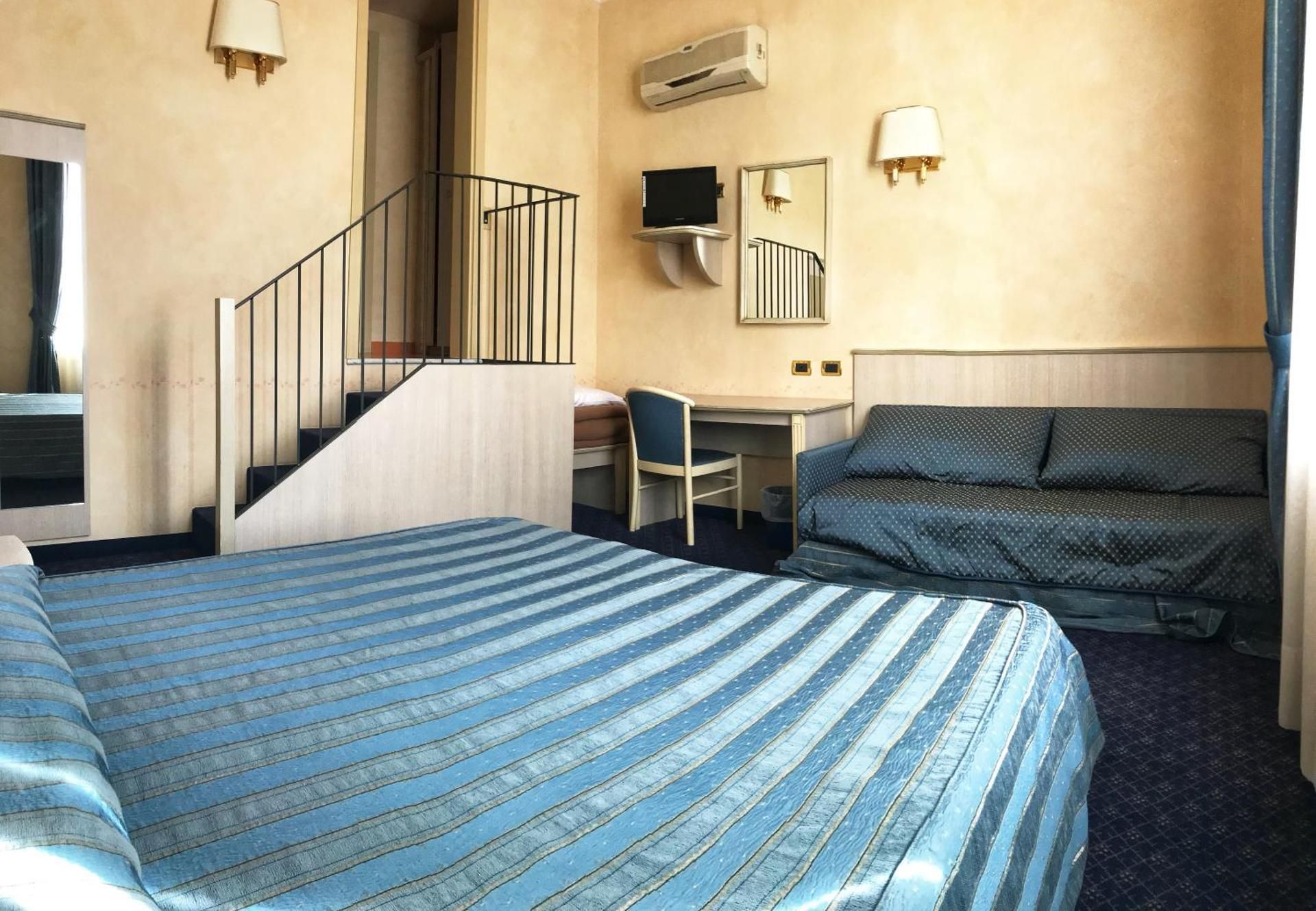 Hotel Villa Primavera Quadruple Room