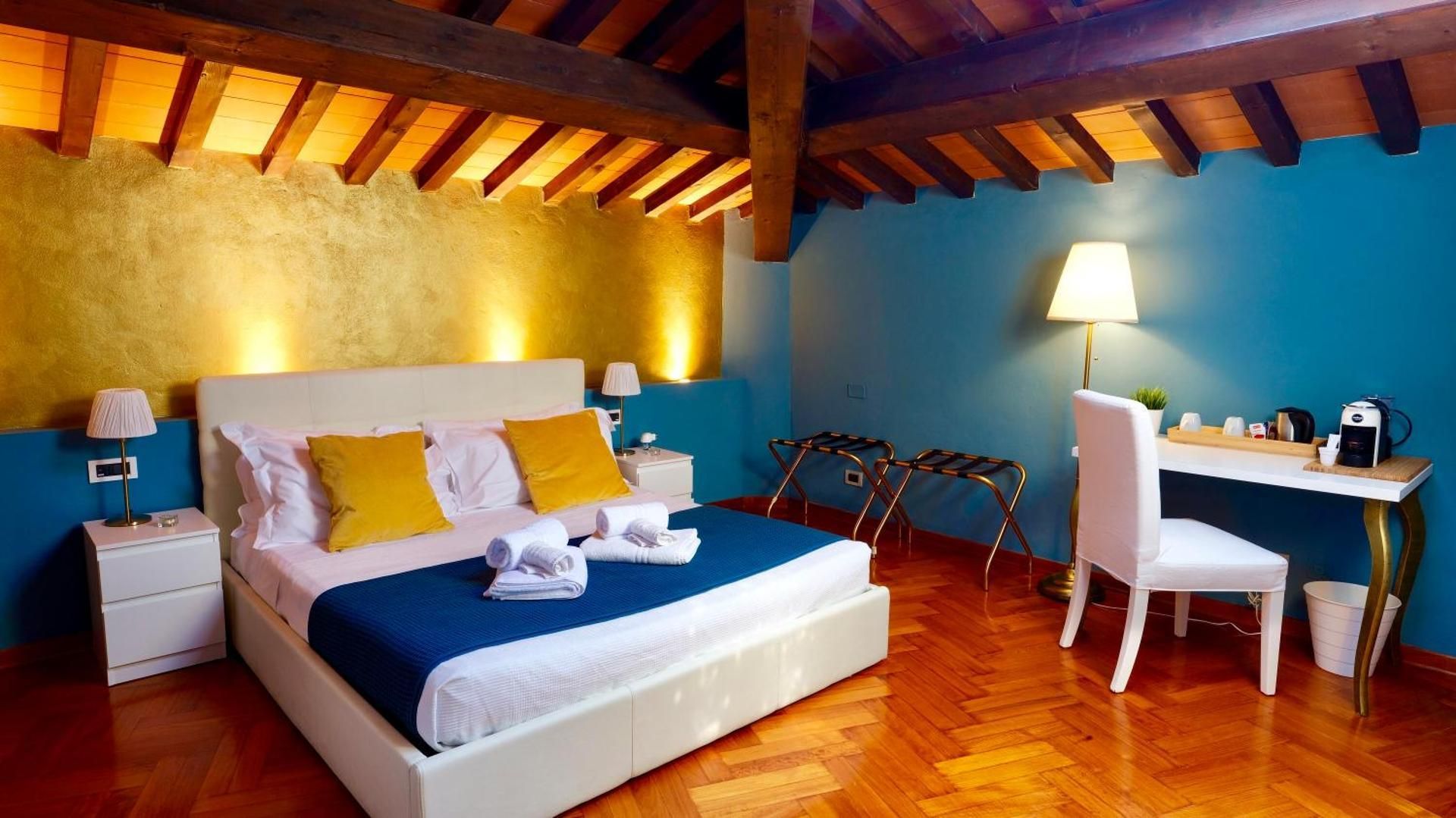 Queen Room