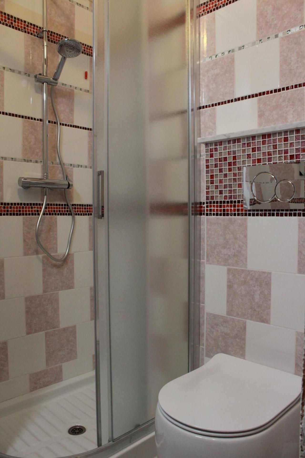 Family Room with Private External Bathroom