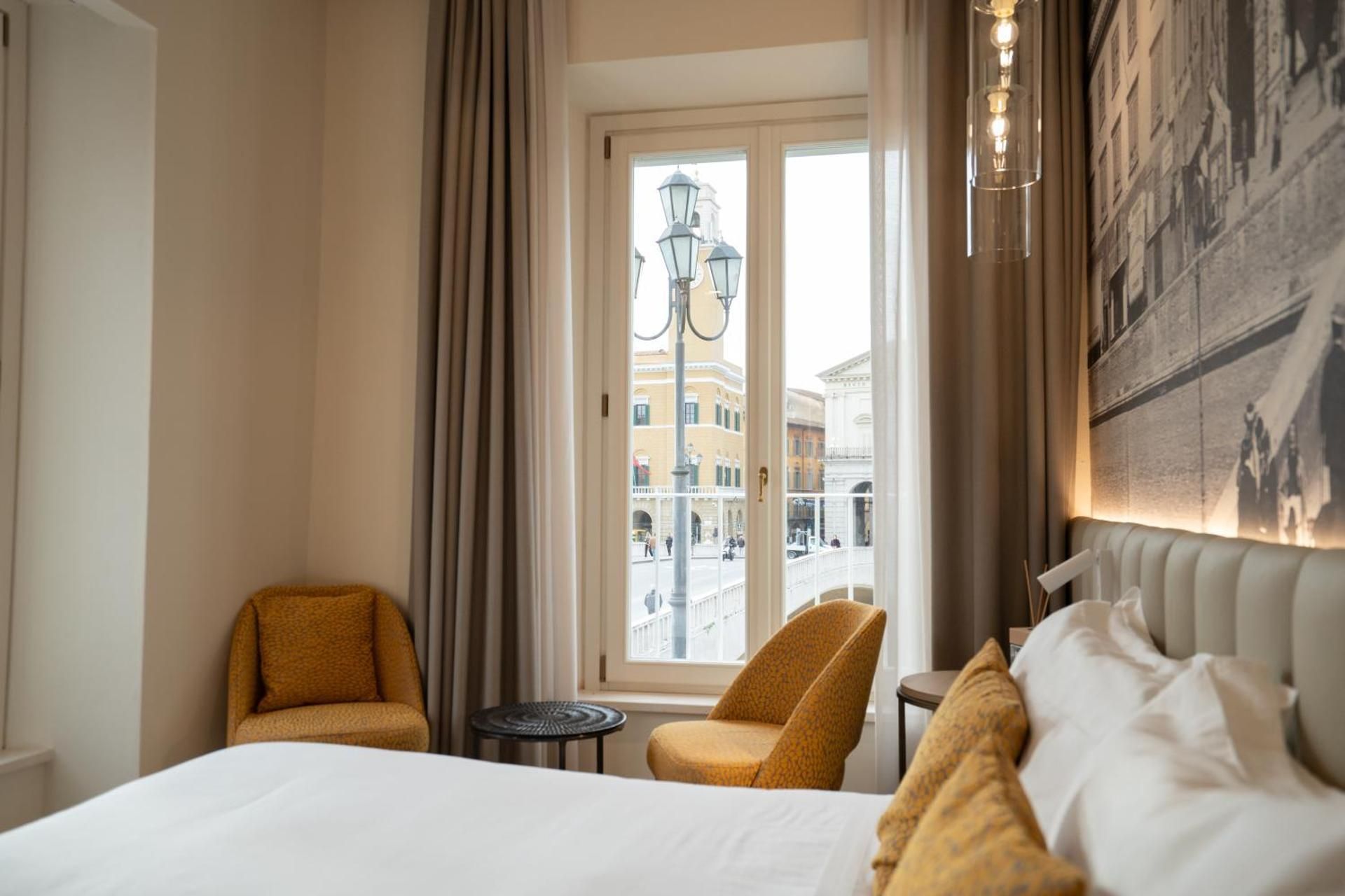 Anna Teresa Luxury Deluxe Double Room 3