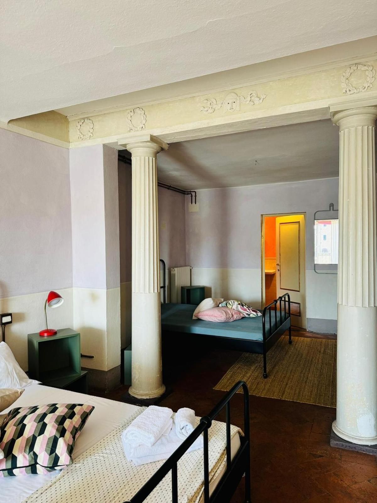 b&b mediceo 16 Quadruple Room with Private Bathroom 3