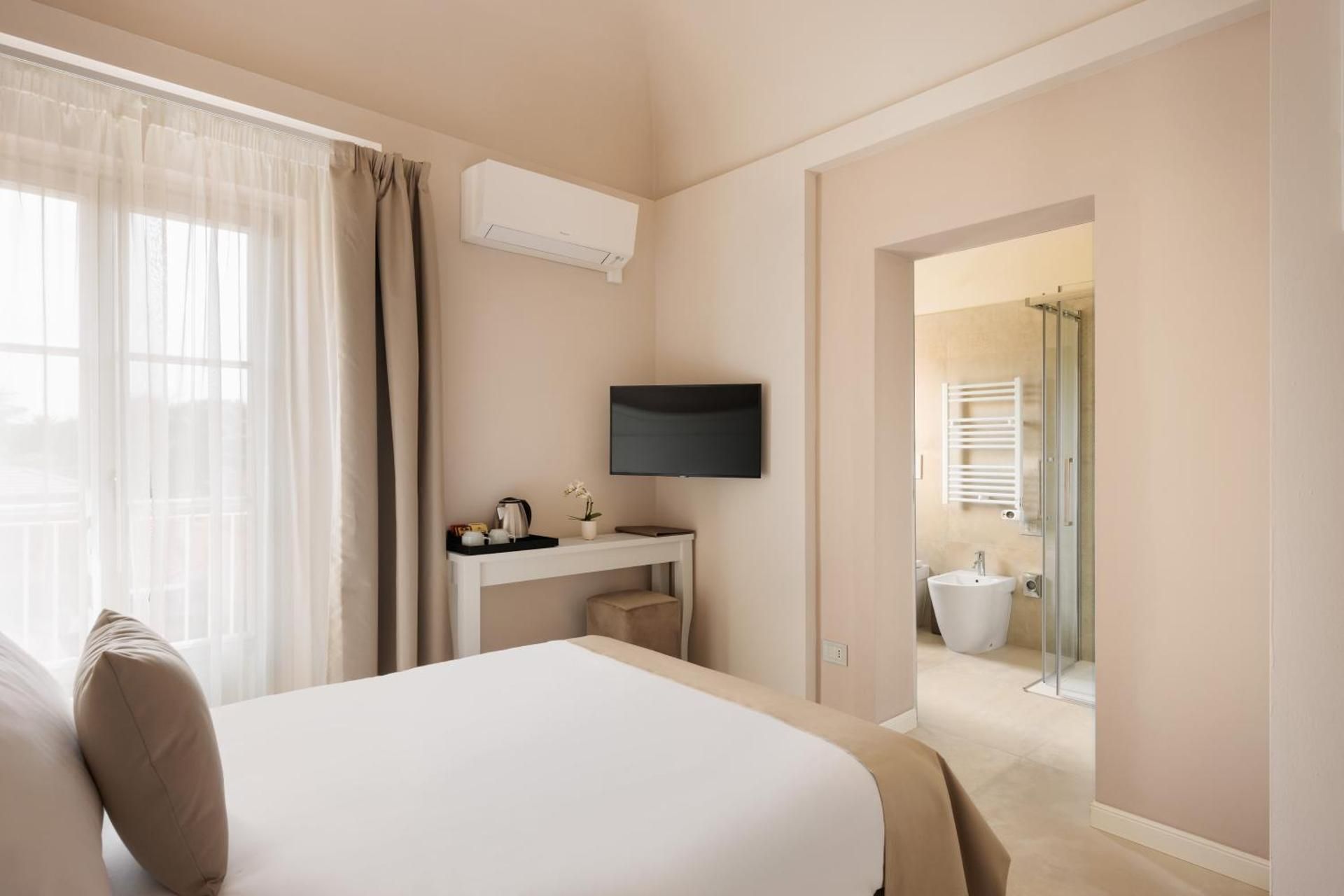 Standard Single Room