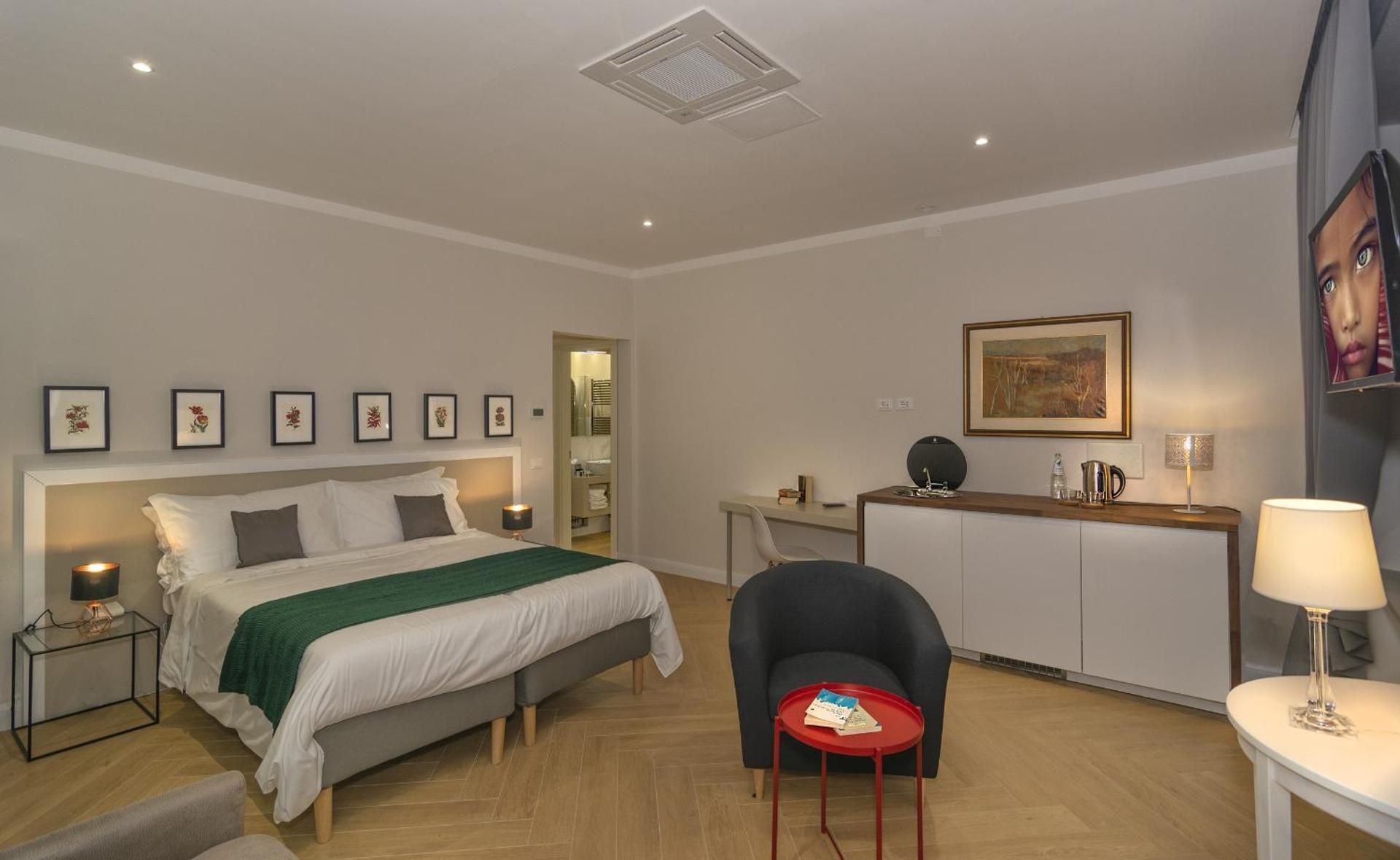 Il Giardino Dei Semplici Deluxe Triple Room