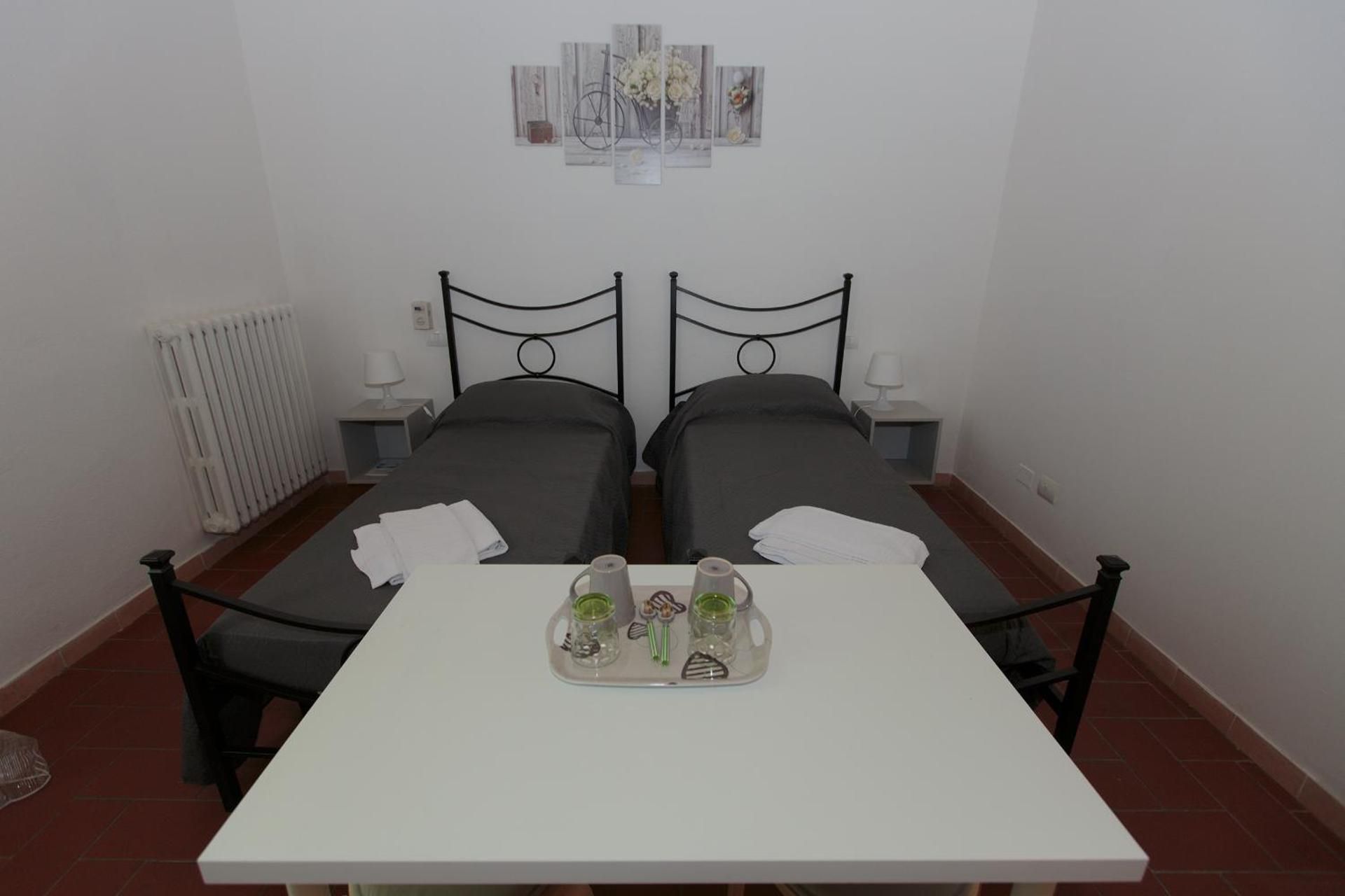 Magnolia Comfort & Rooms Twin Room with Private Bathroom