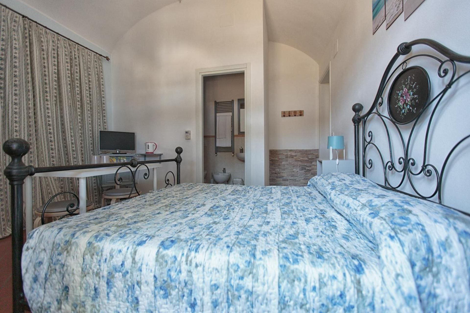 Magnolia Comfort & Rooms Double Room with Garden View 2