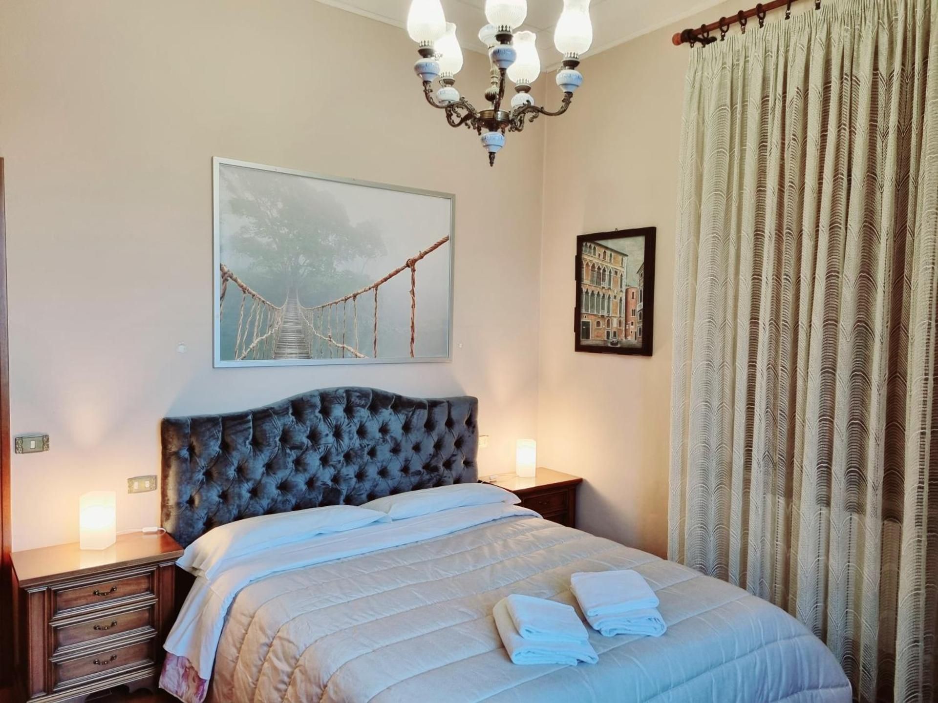 Double Room with Private External Bathroom