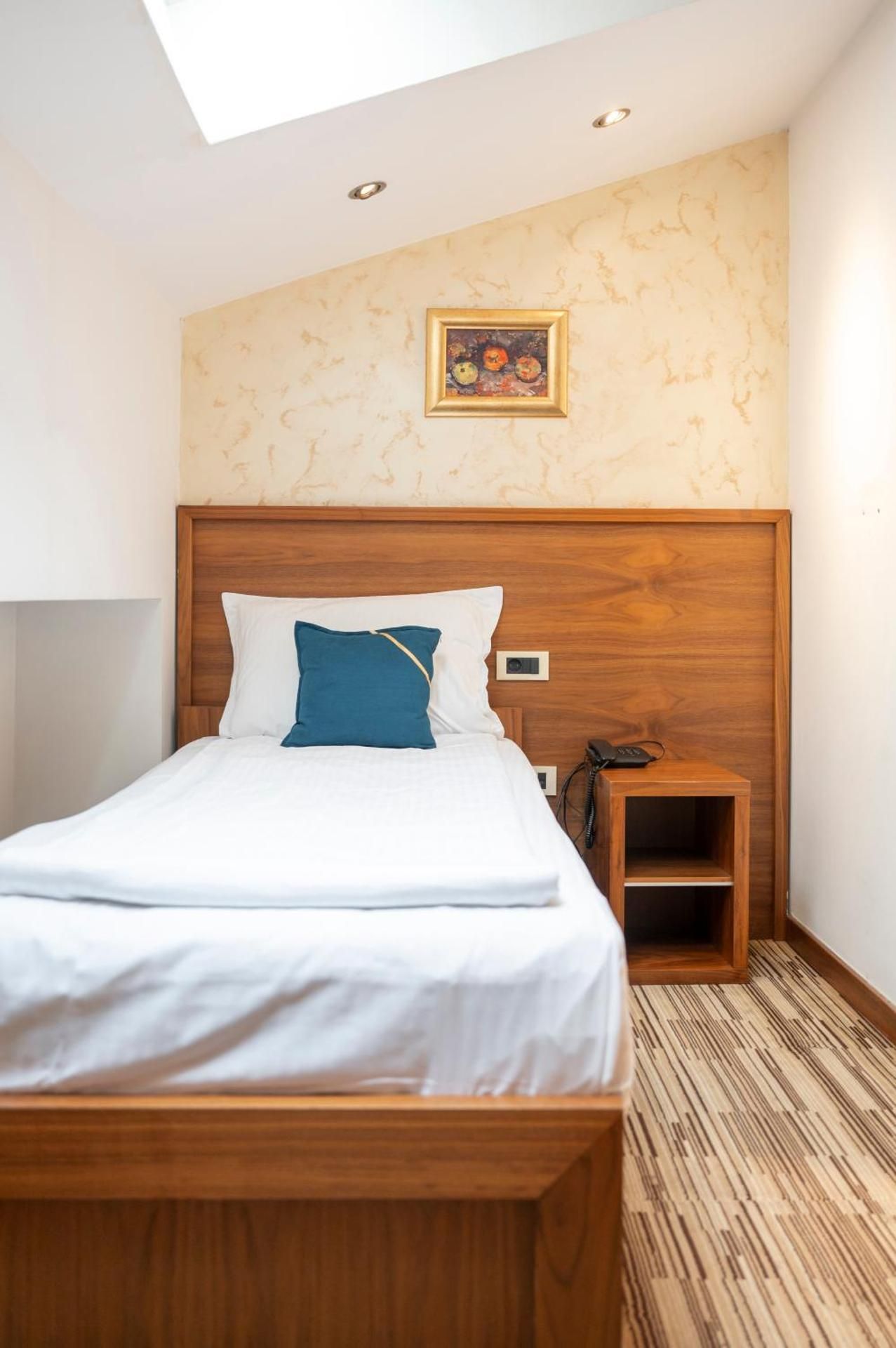 Small Single Room