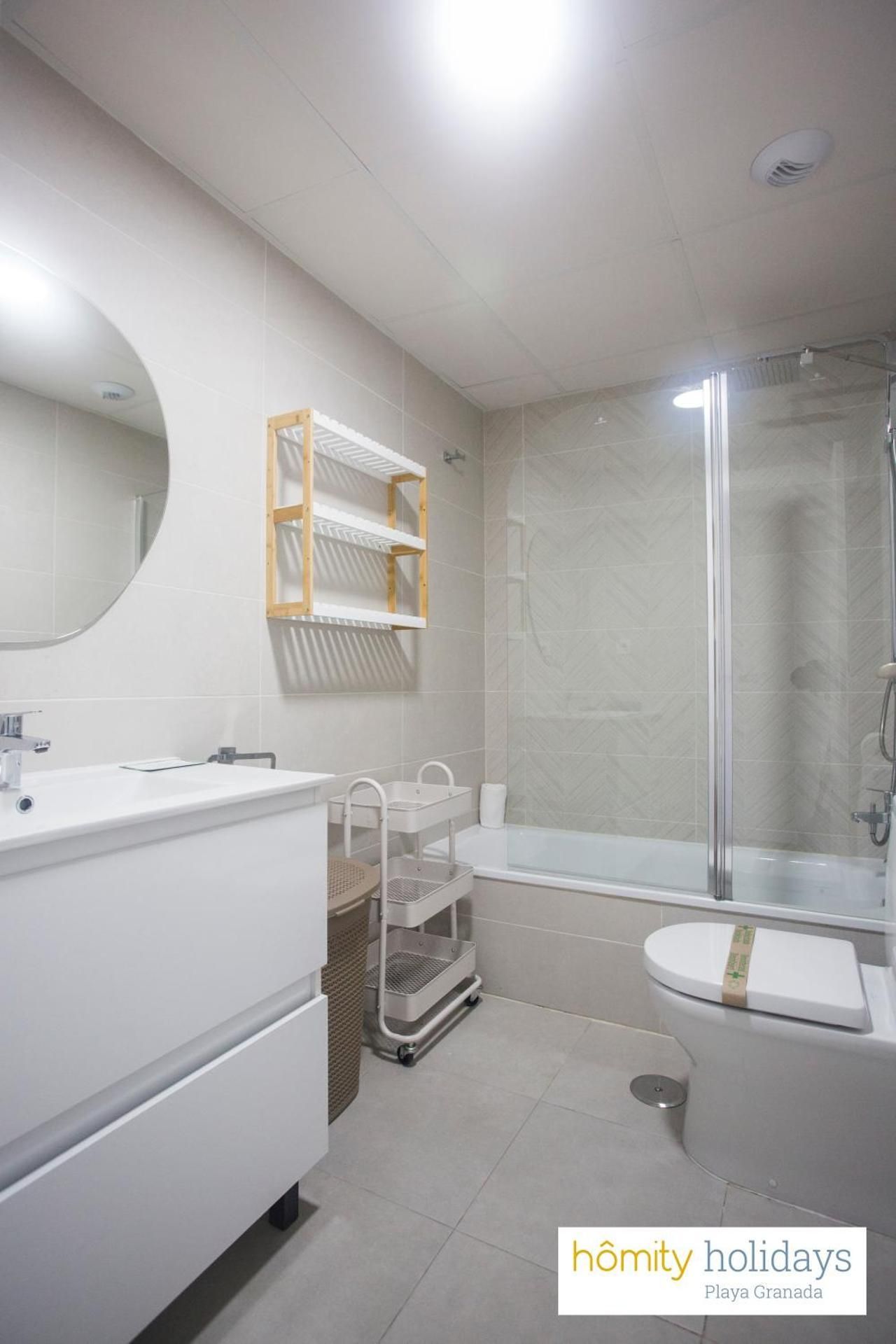 Three-Bedroom Deluxe Apartment