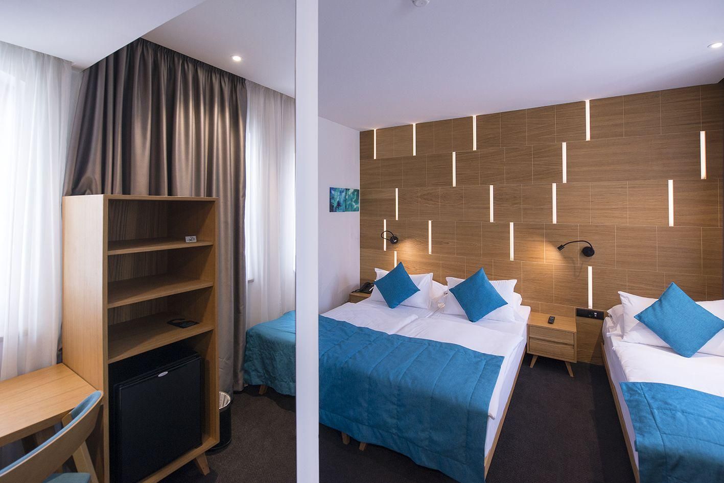 Deluxe Triple Room