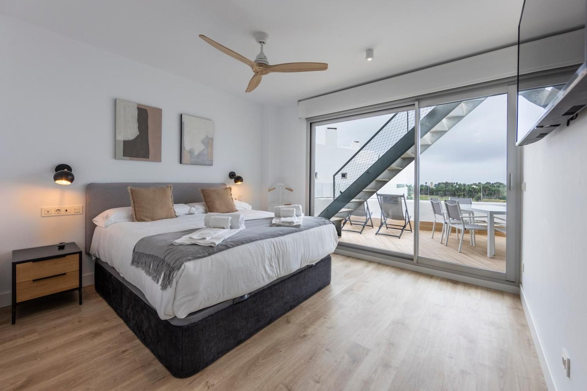 Luxury Attic with Private Pool