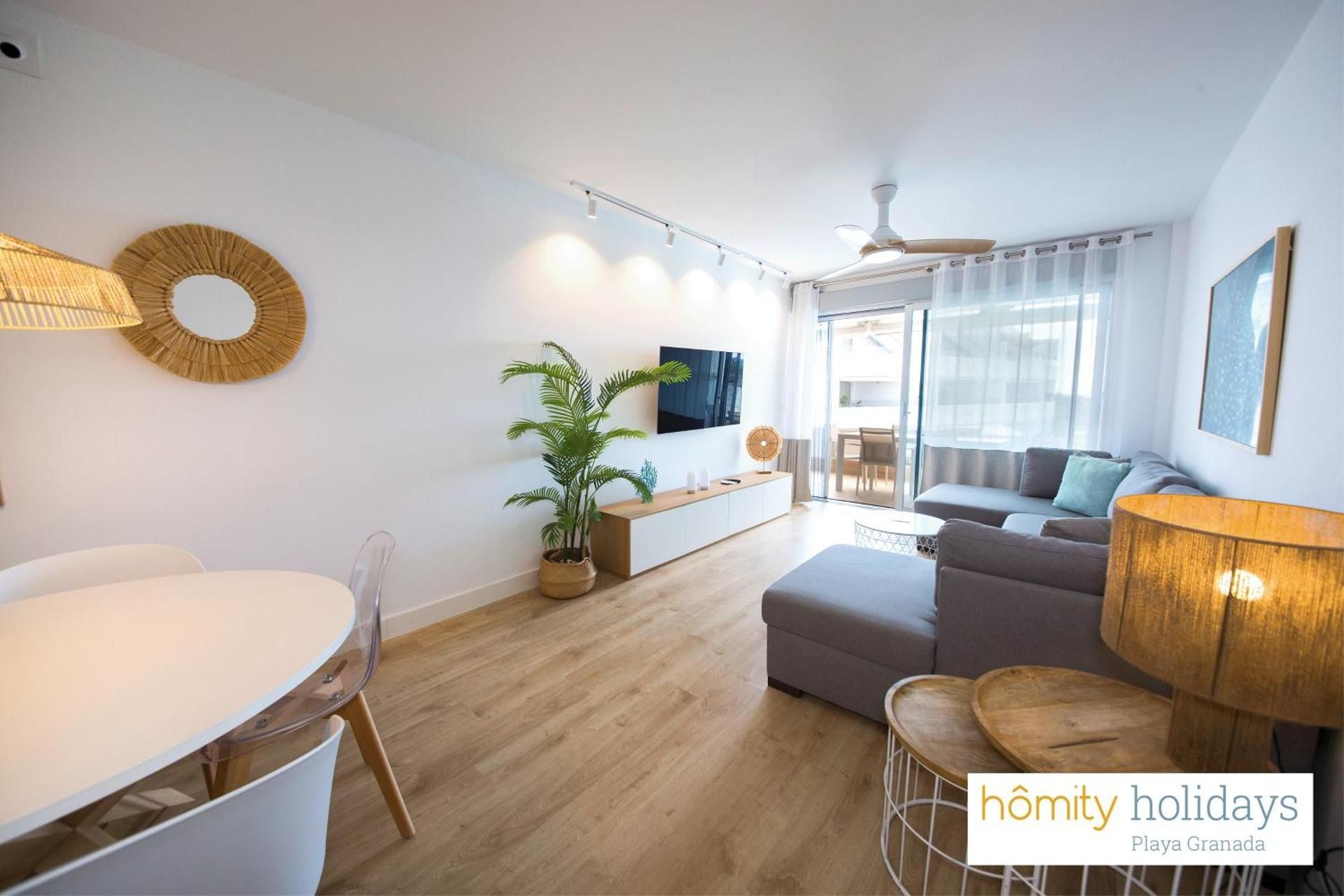 Luxury Apartment with sea view and Golf