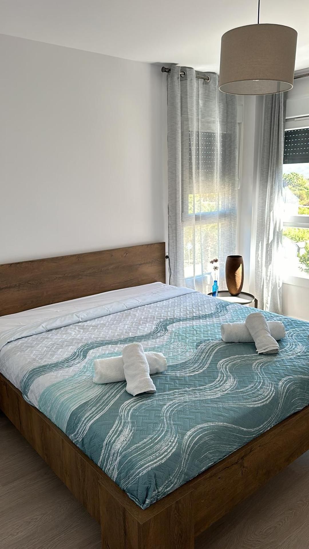 Three-Bedroom Apartment with Mountain View