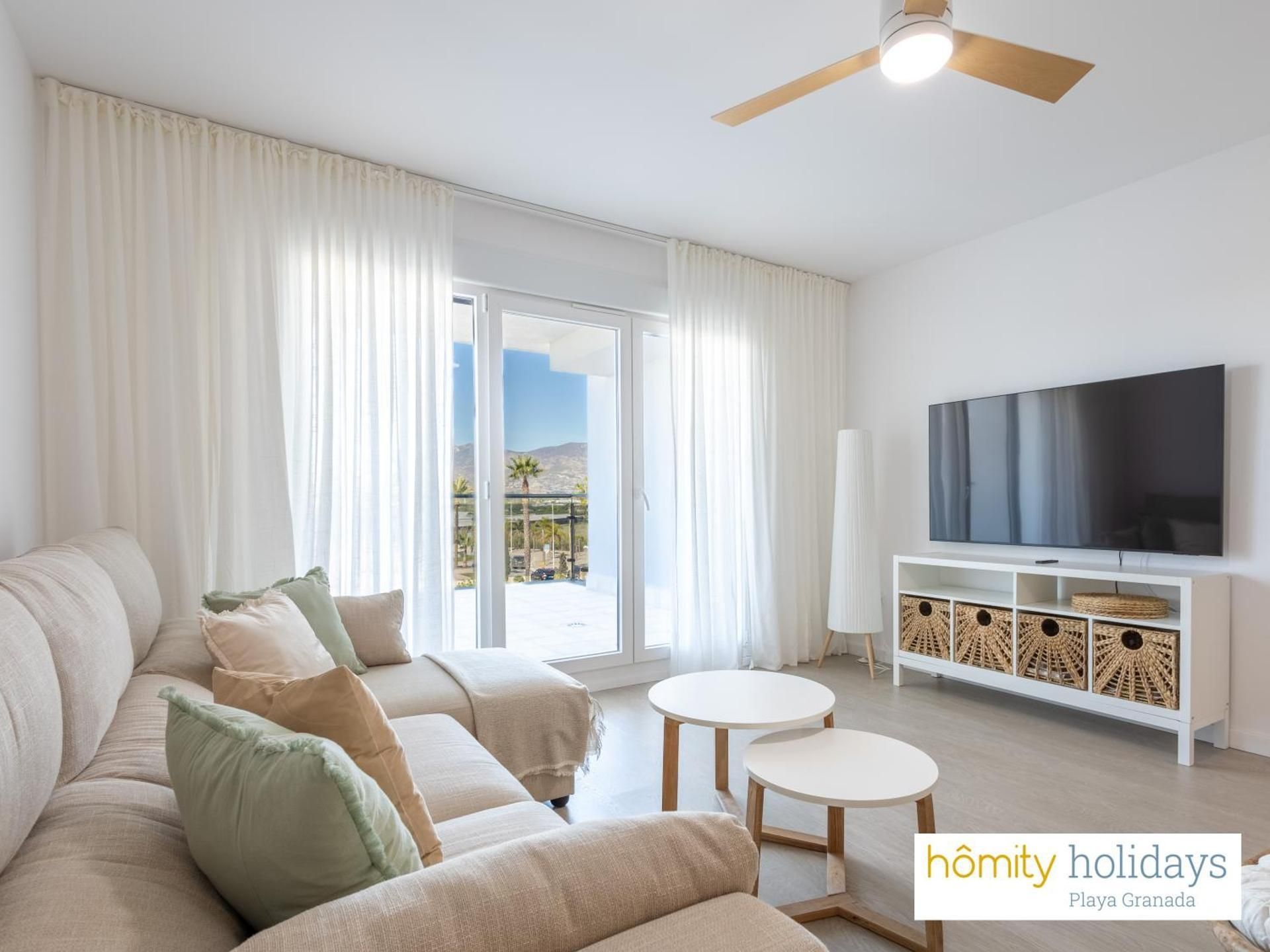 Three-Bedroom Apartment with Mountain View