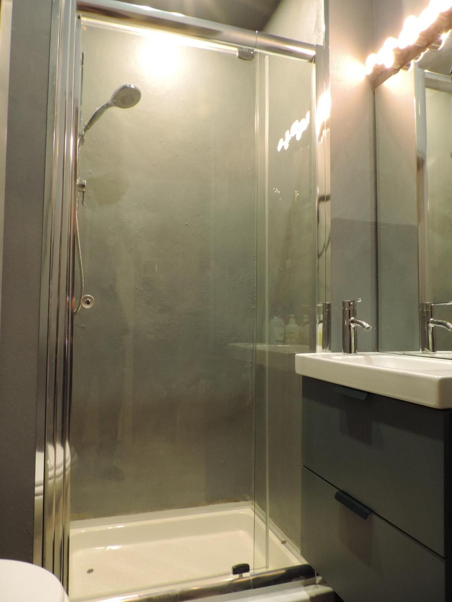 Corridoni Suites Single Room With Private Bathroom