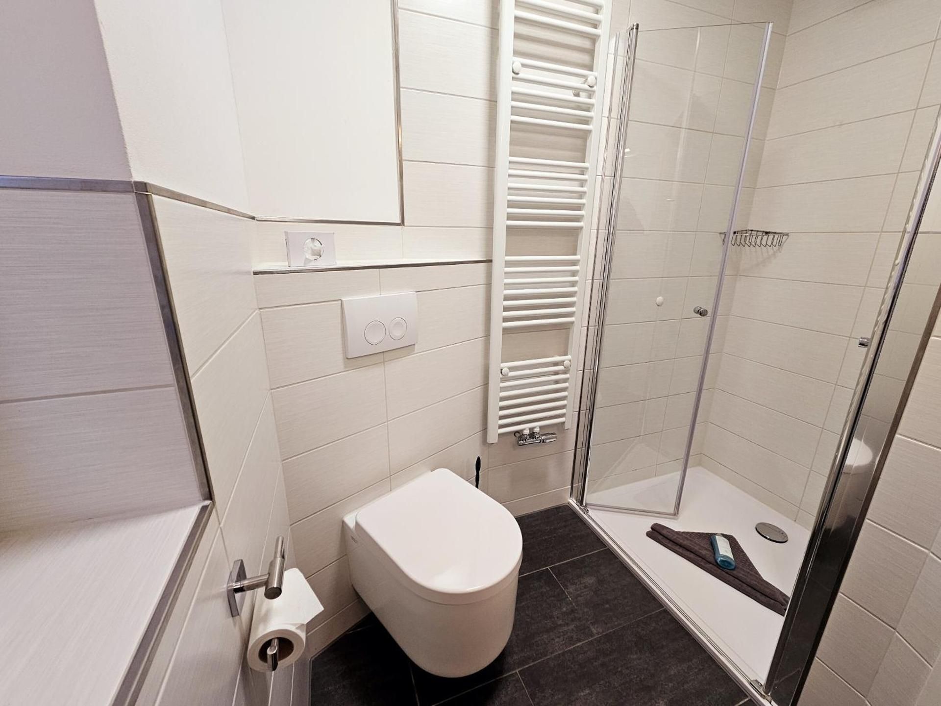 Single Room With Private Bathroom