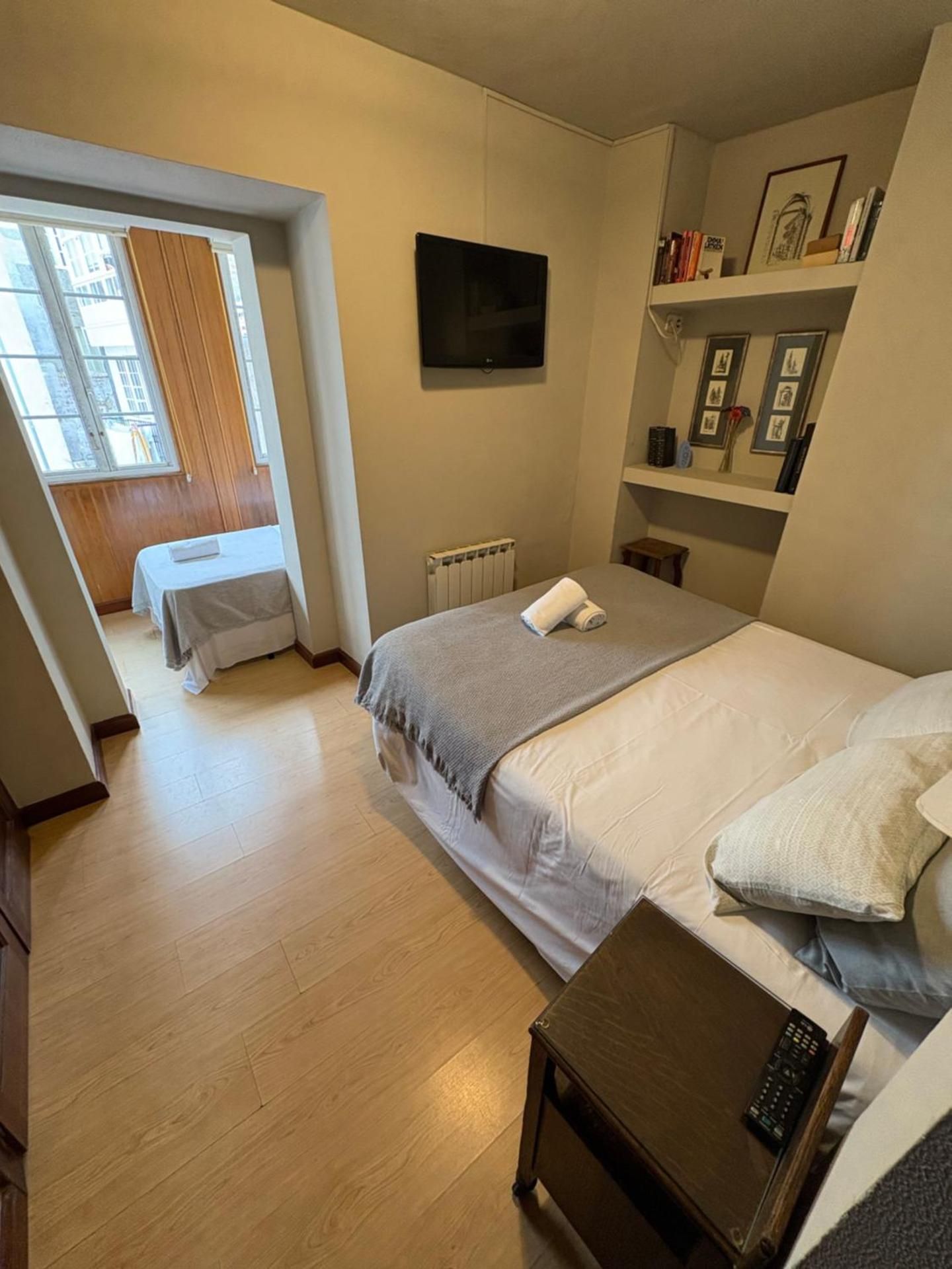 Triple Room with Private Bathroom