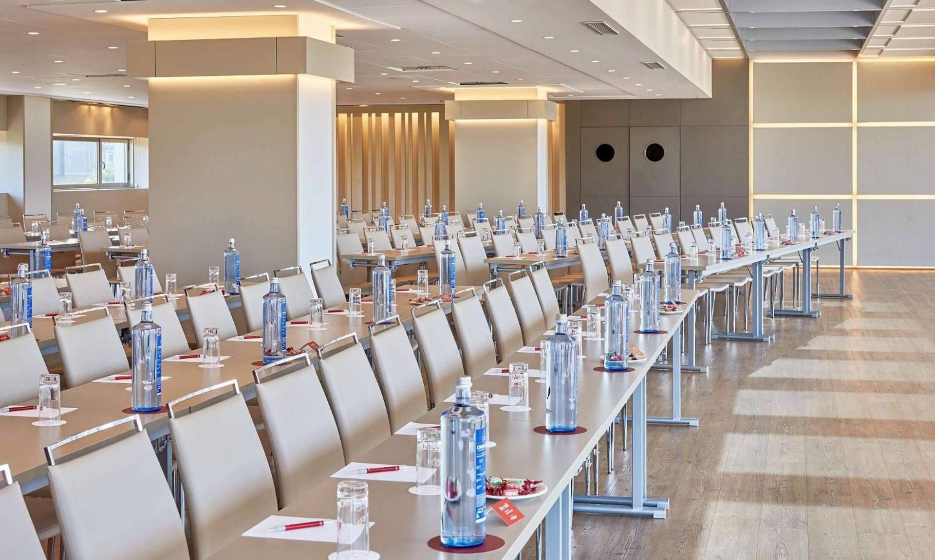 meeting room / ballrooms