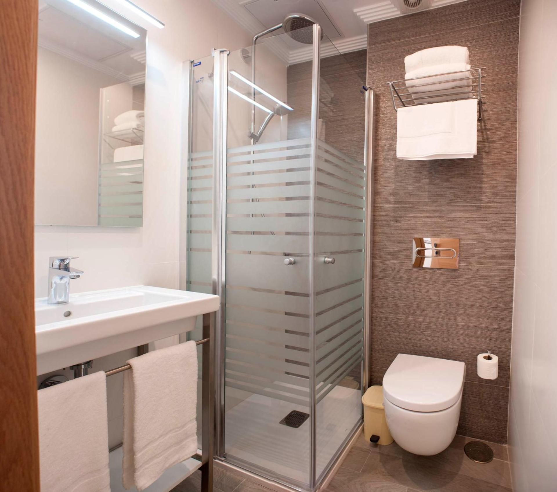 Pension O Codice by Moradas Nieto Twin Room 3